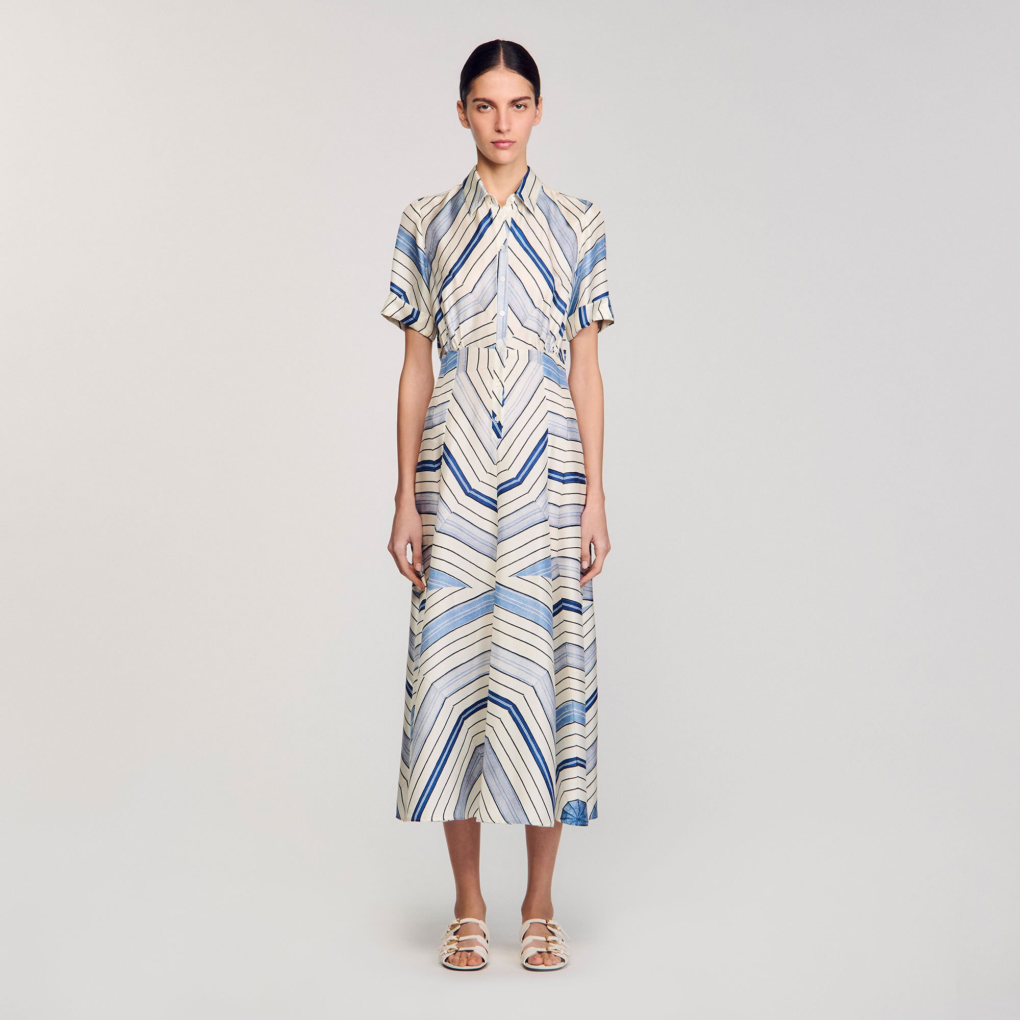 Midikleid aus Seide mit Spiralen