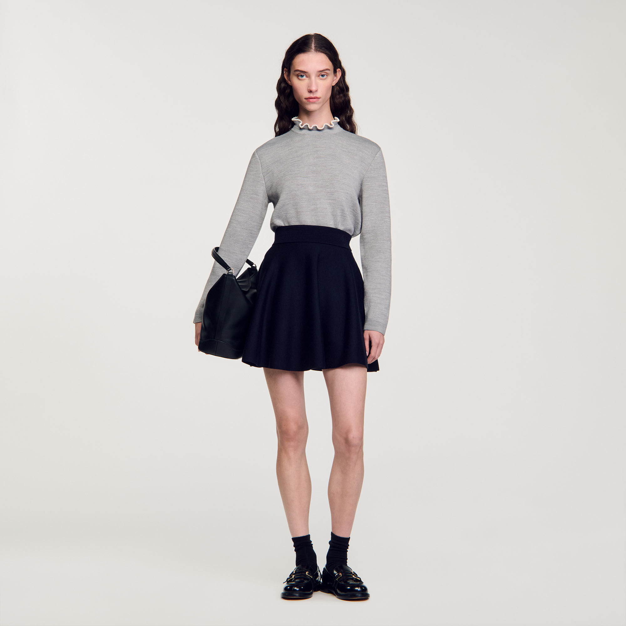 Pullover mit Rüschenkragen