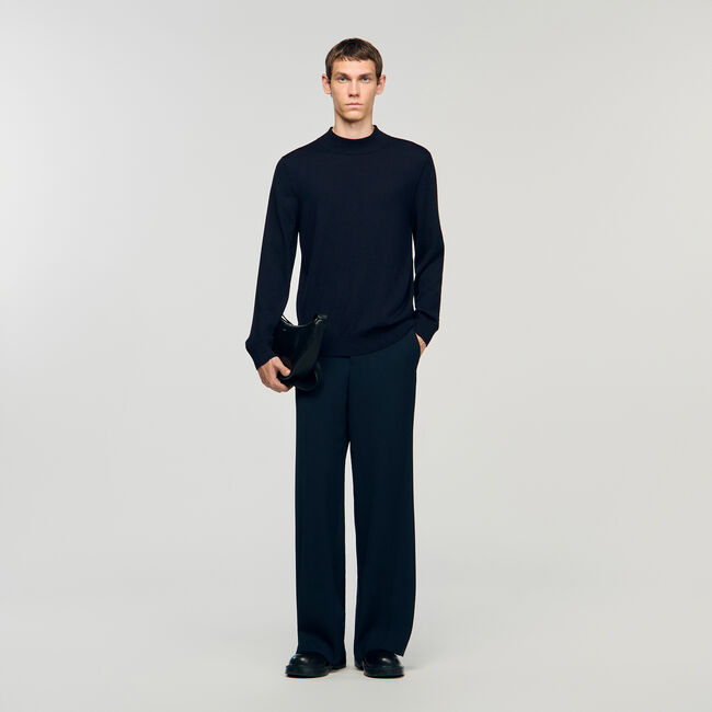 Wollpullover mit Stehkragen