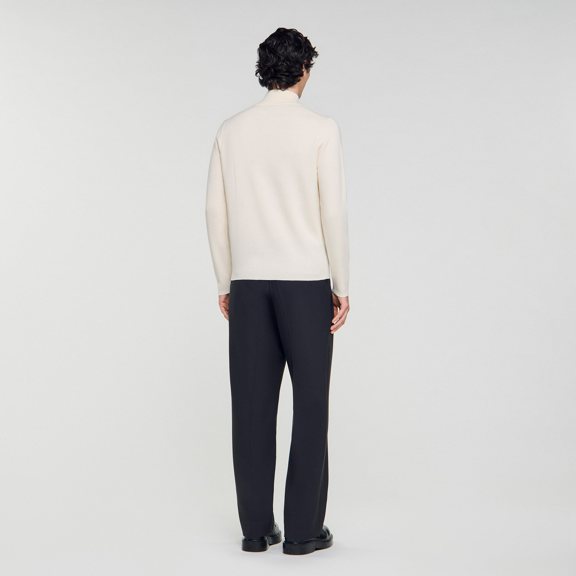 Wollpullover mit Reißverschlusskragen