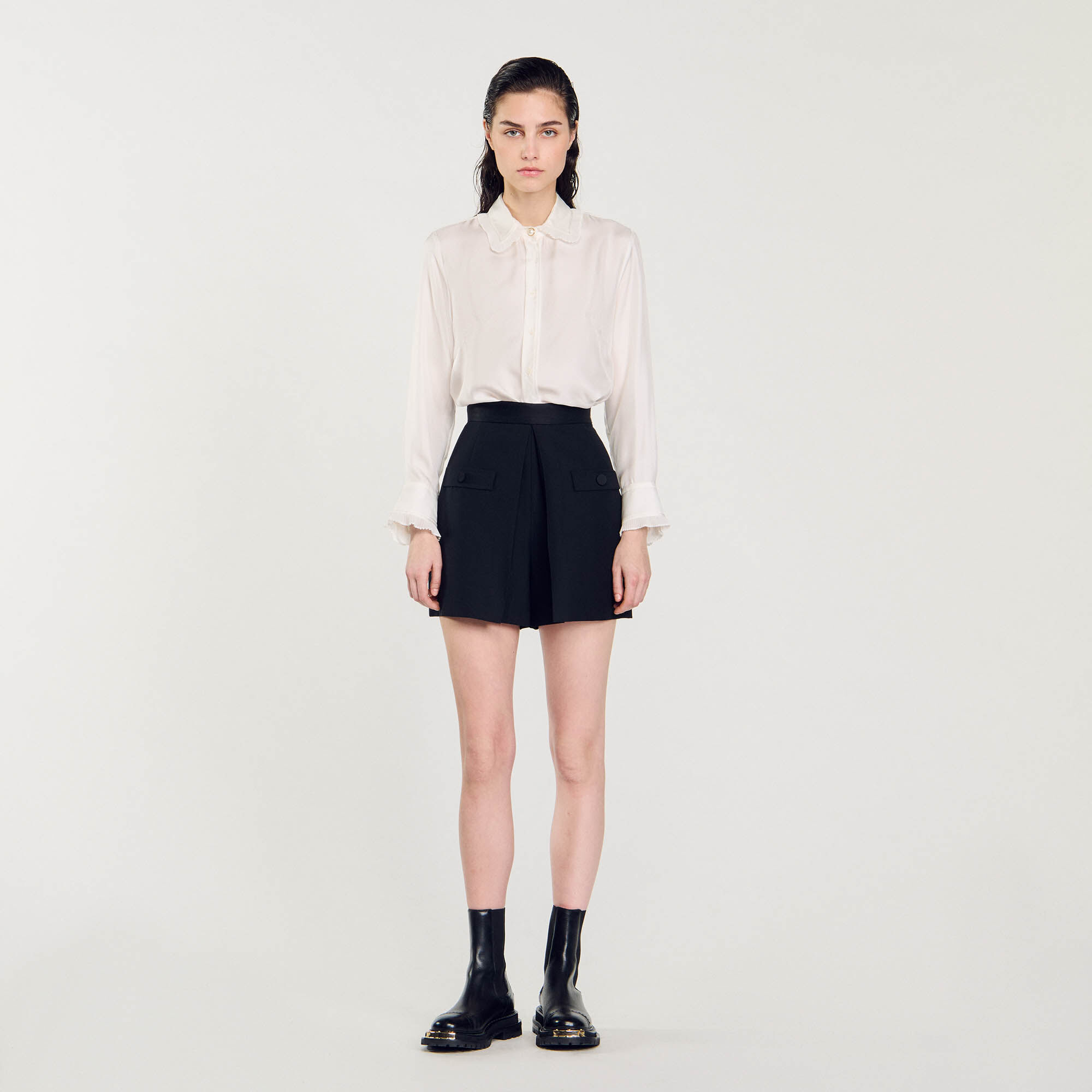 Shorts mit hohem Taillenbund und Knöpfen