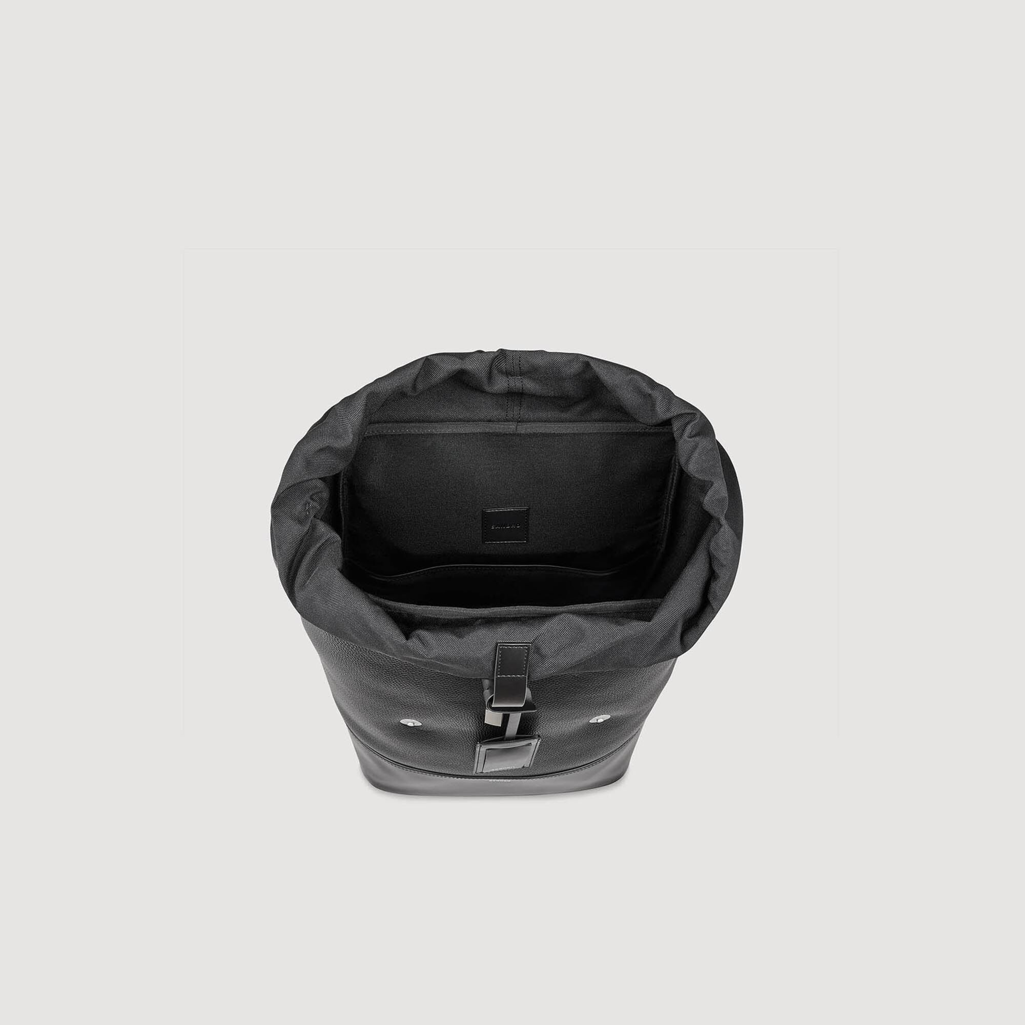 Rucksack aus Canvas und Leder