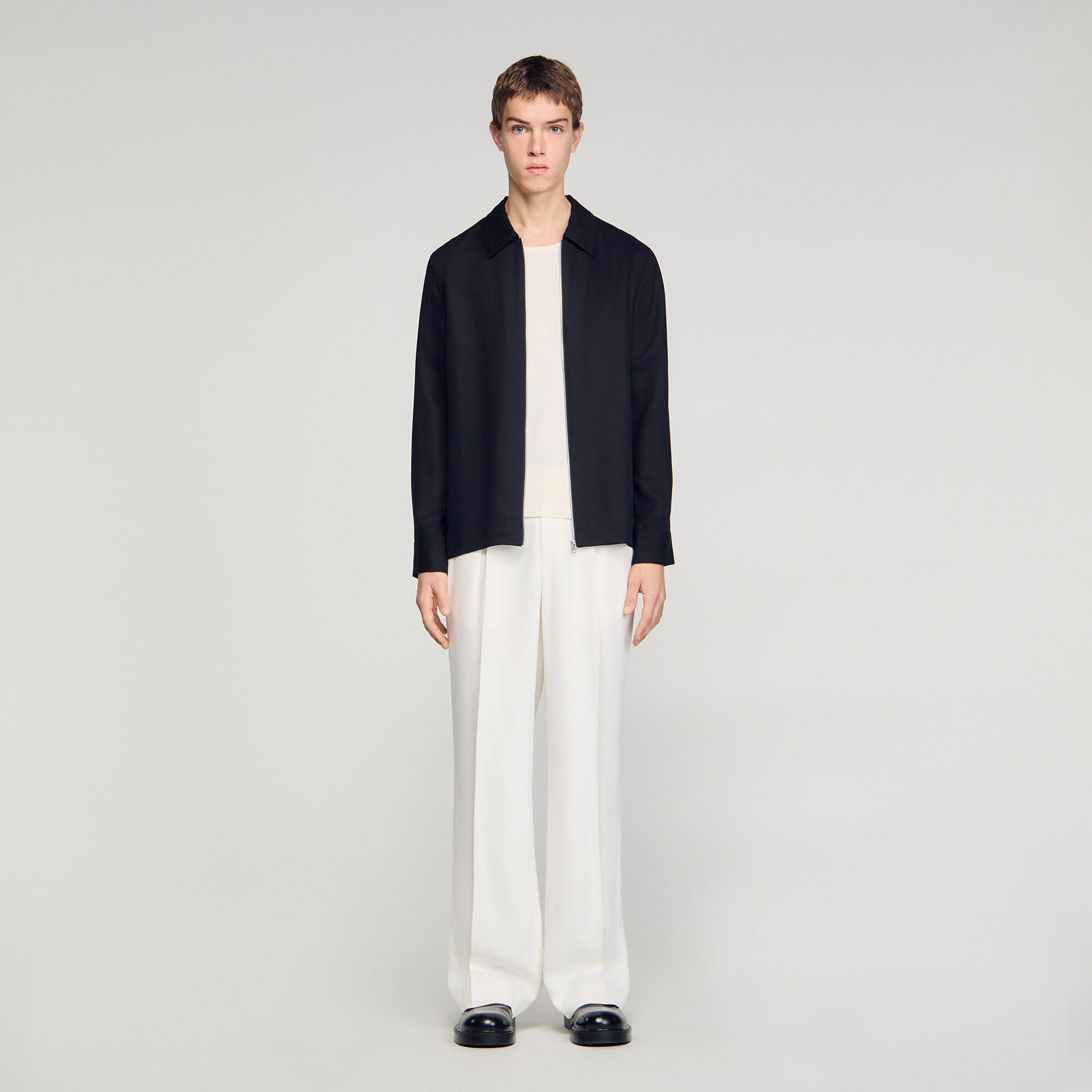 Kapuzenhemd mit klassischem Kragen