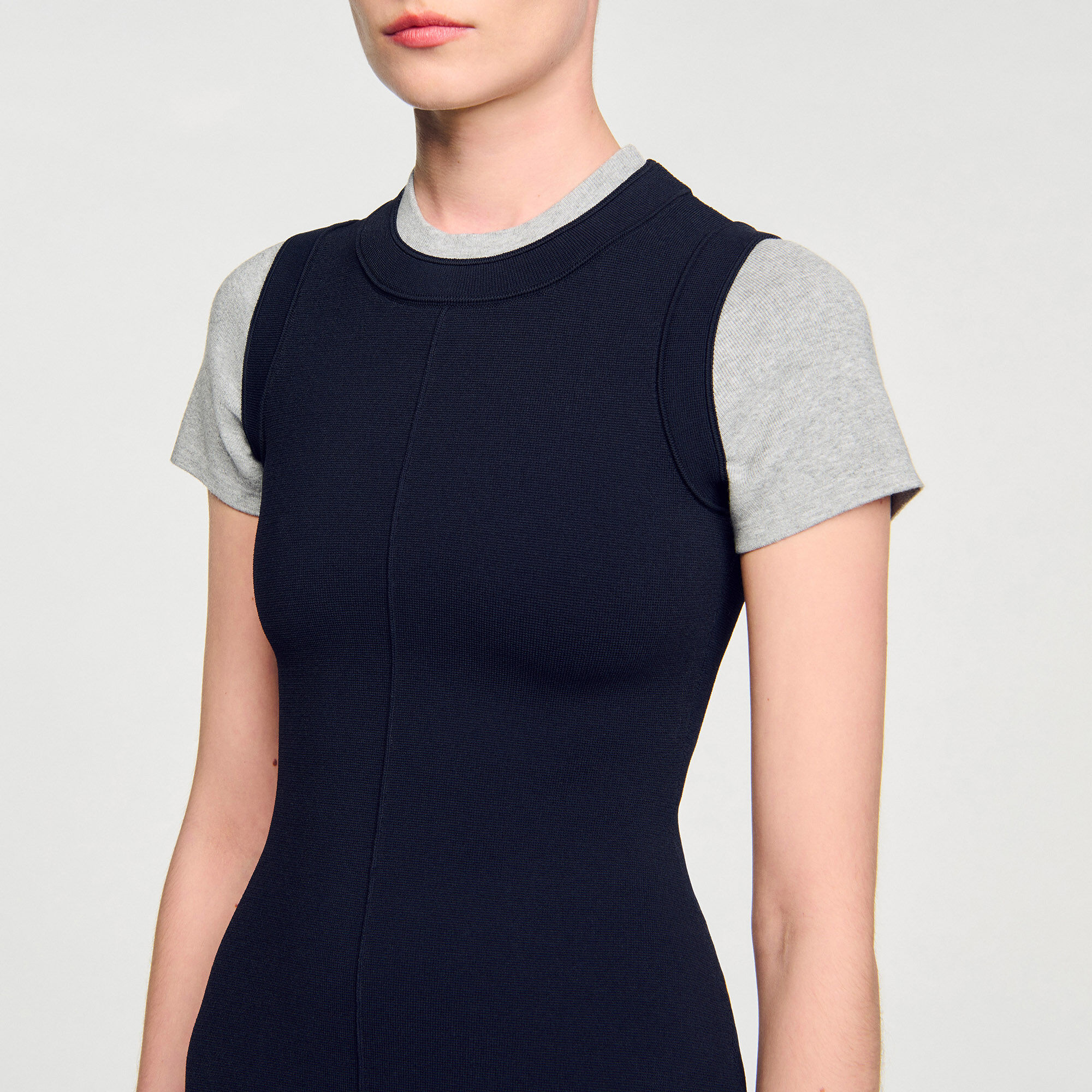 Kurzes Strickkleid im 2-in-1-Look