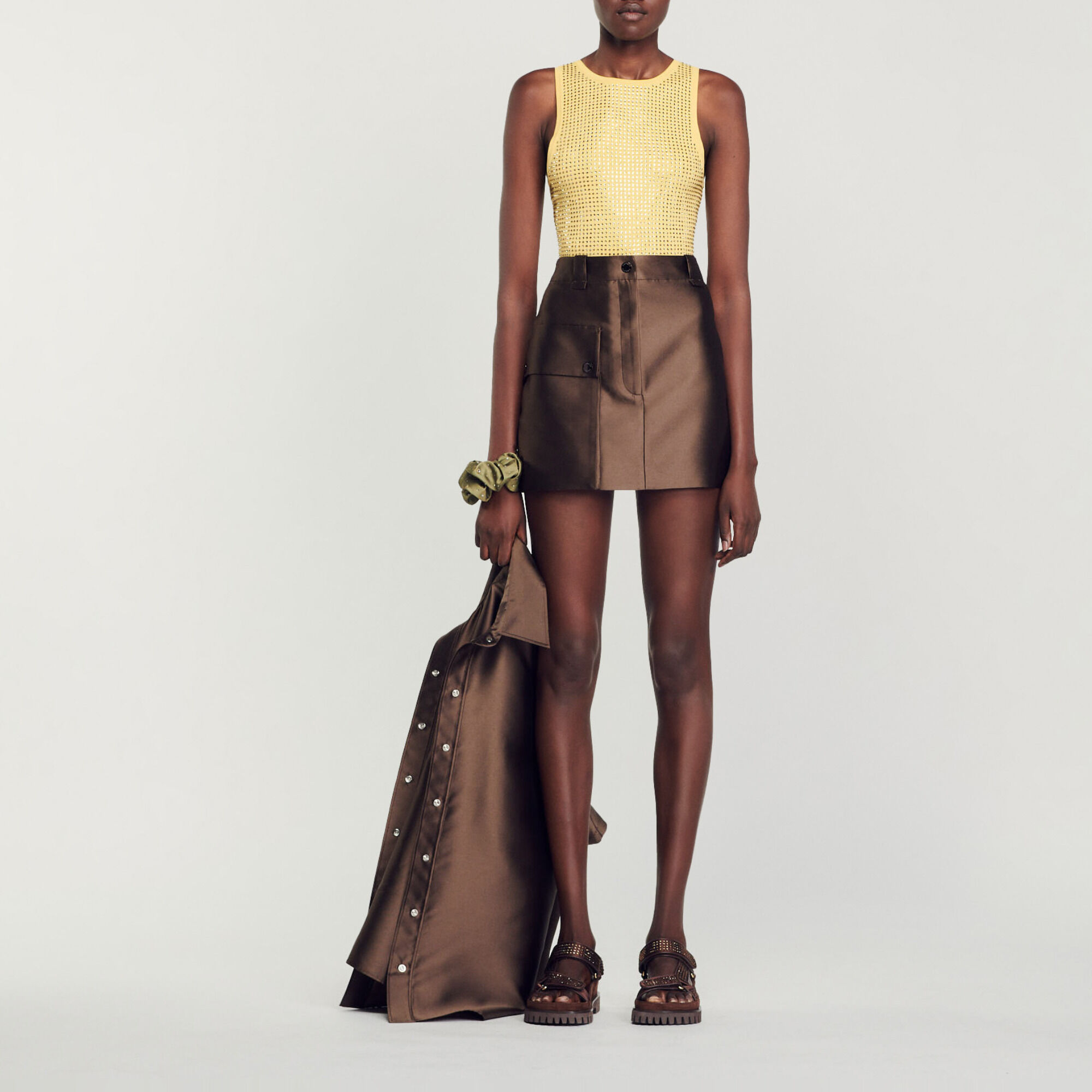 Body mit Strassverzierung