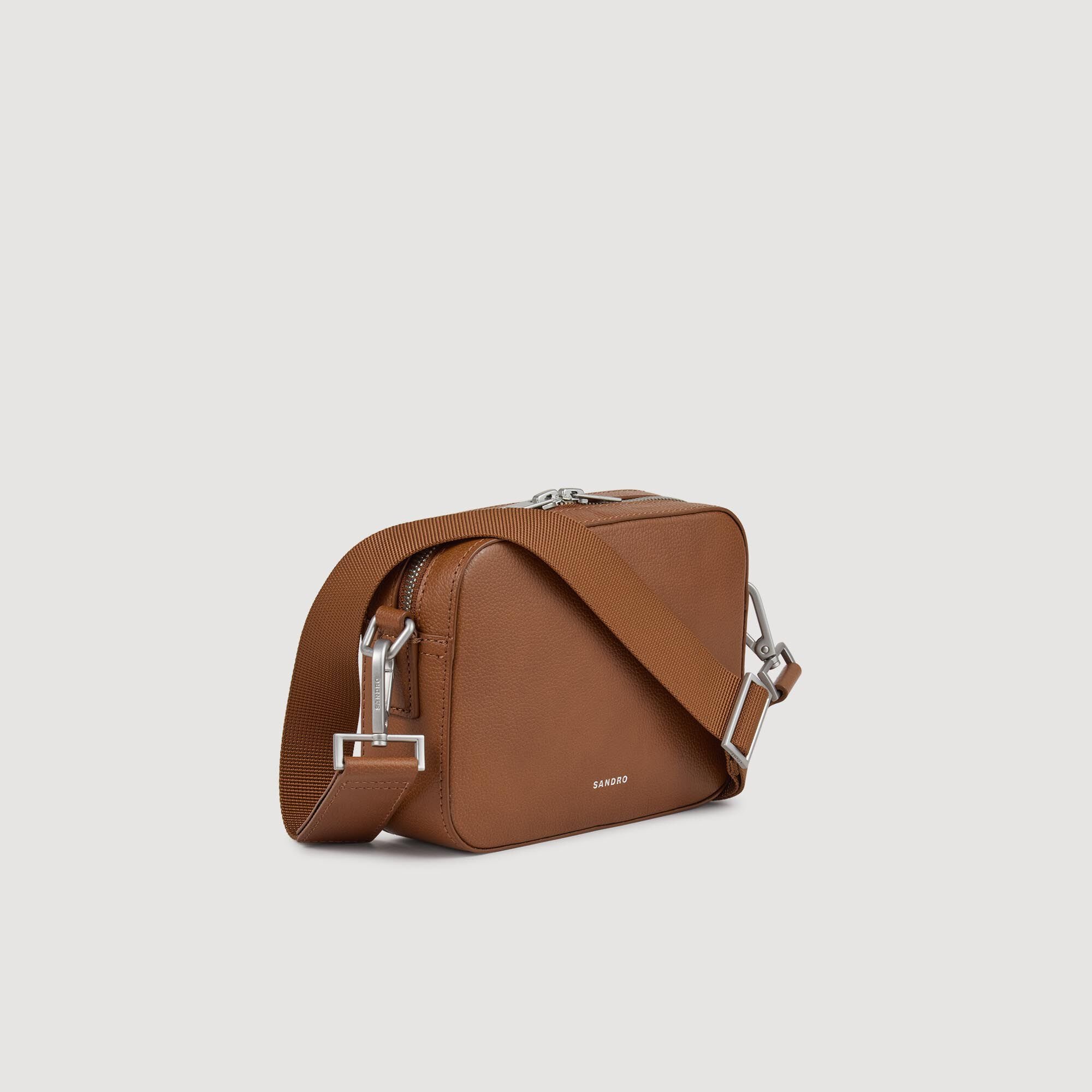 Kleine Tasche aus genarbtem Leder