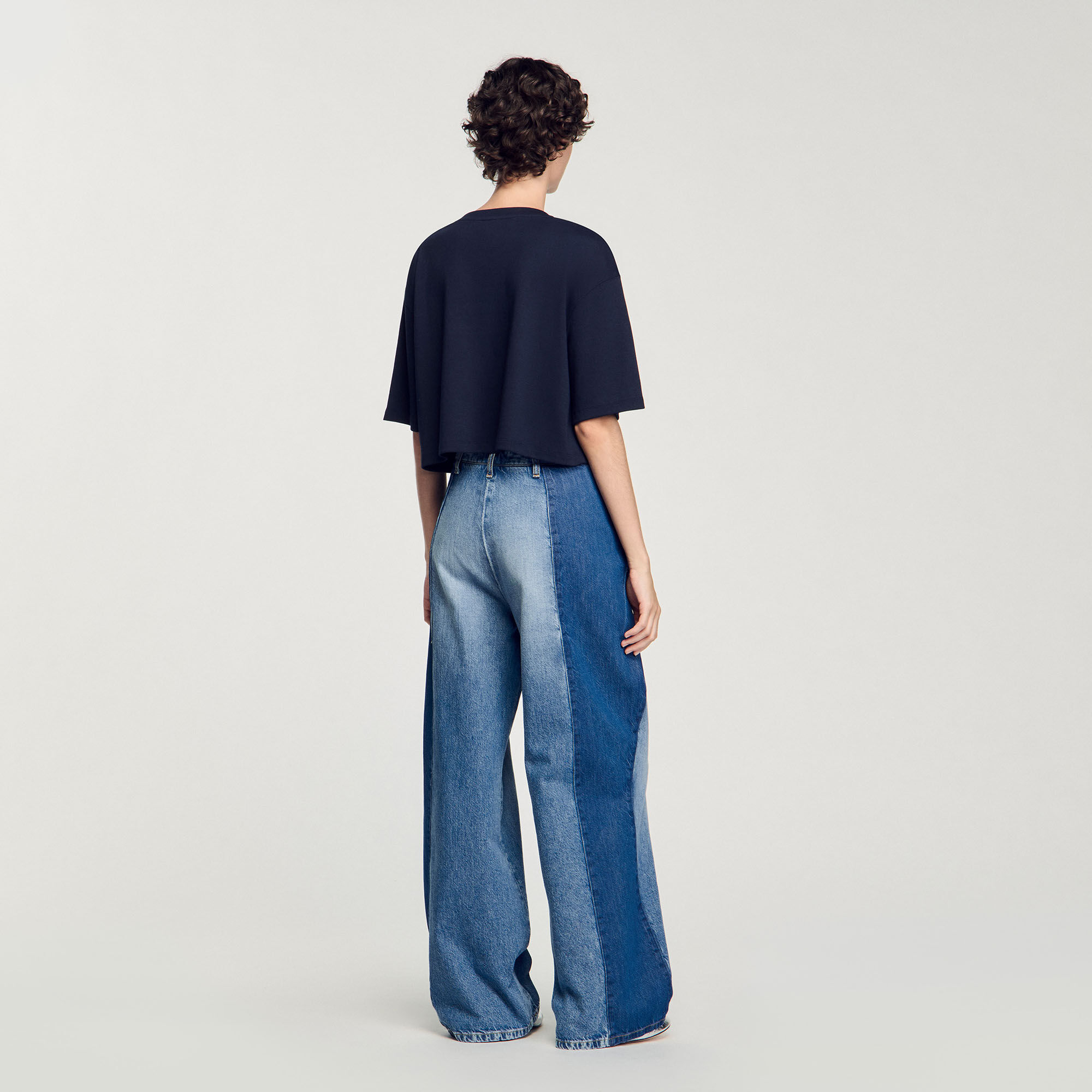 T-Shirt mit Perlendetails