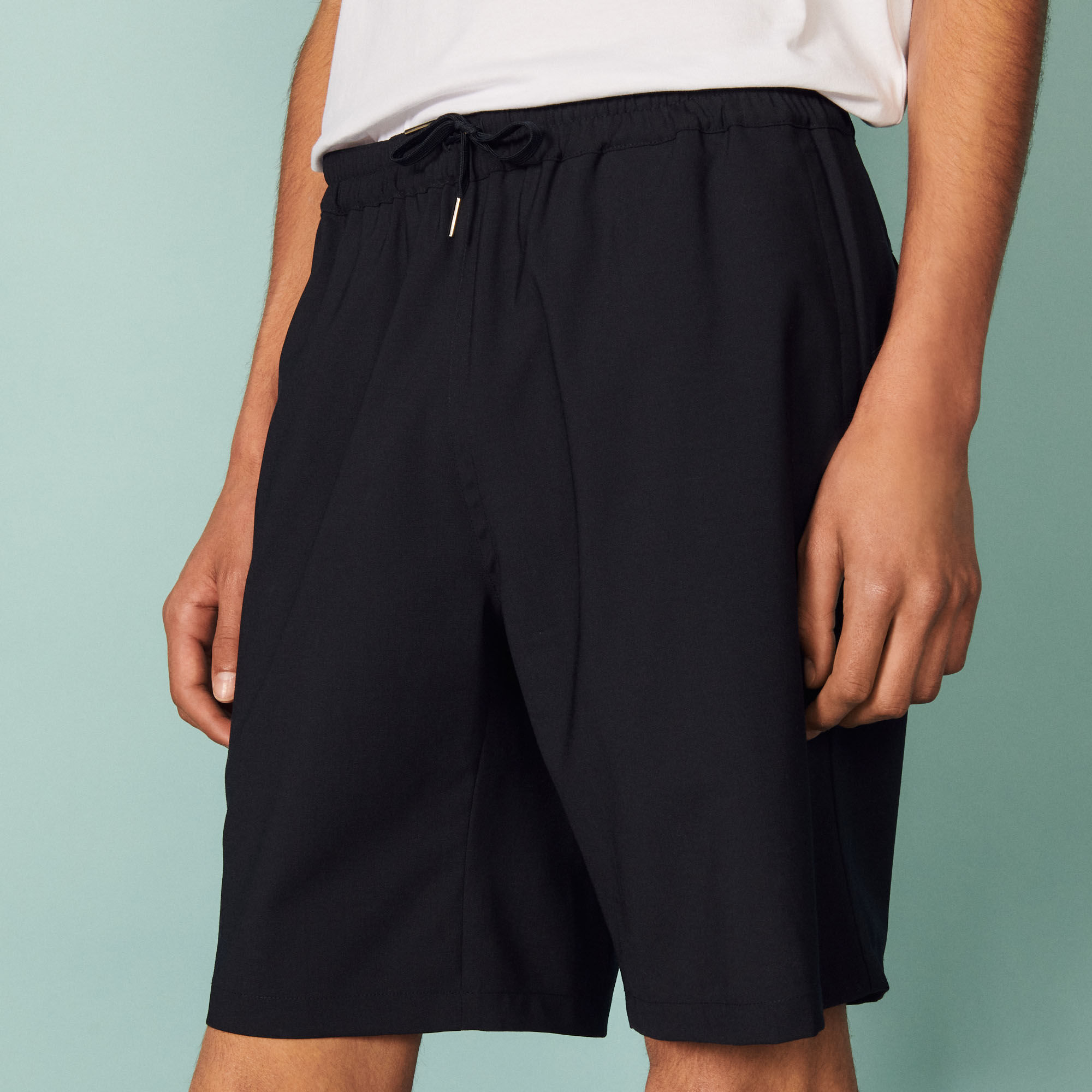 Shorts mit elastischer Taille