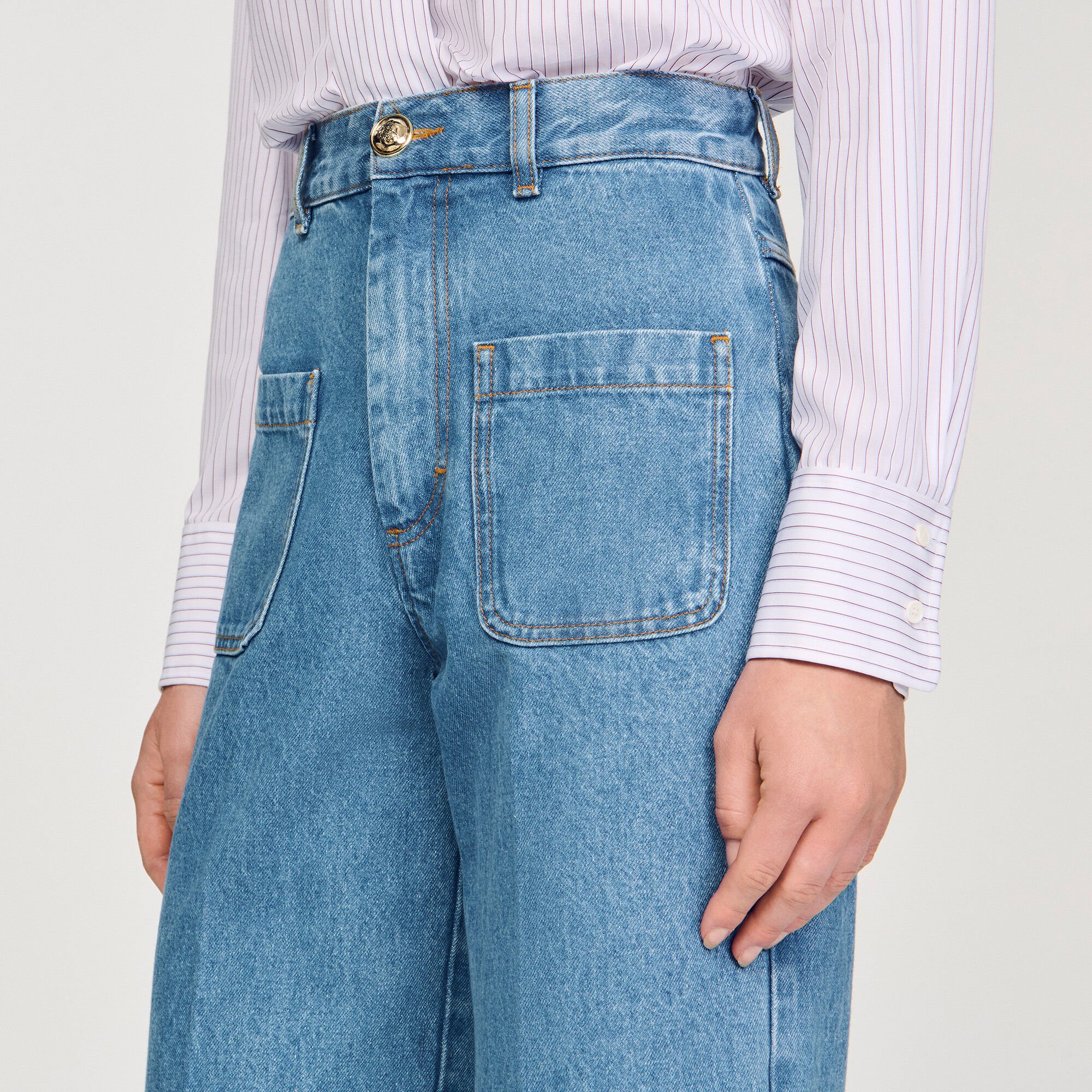 Weite Jeans mit hohem Bund