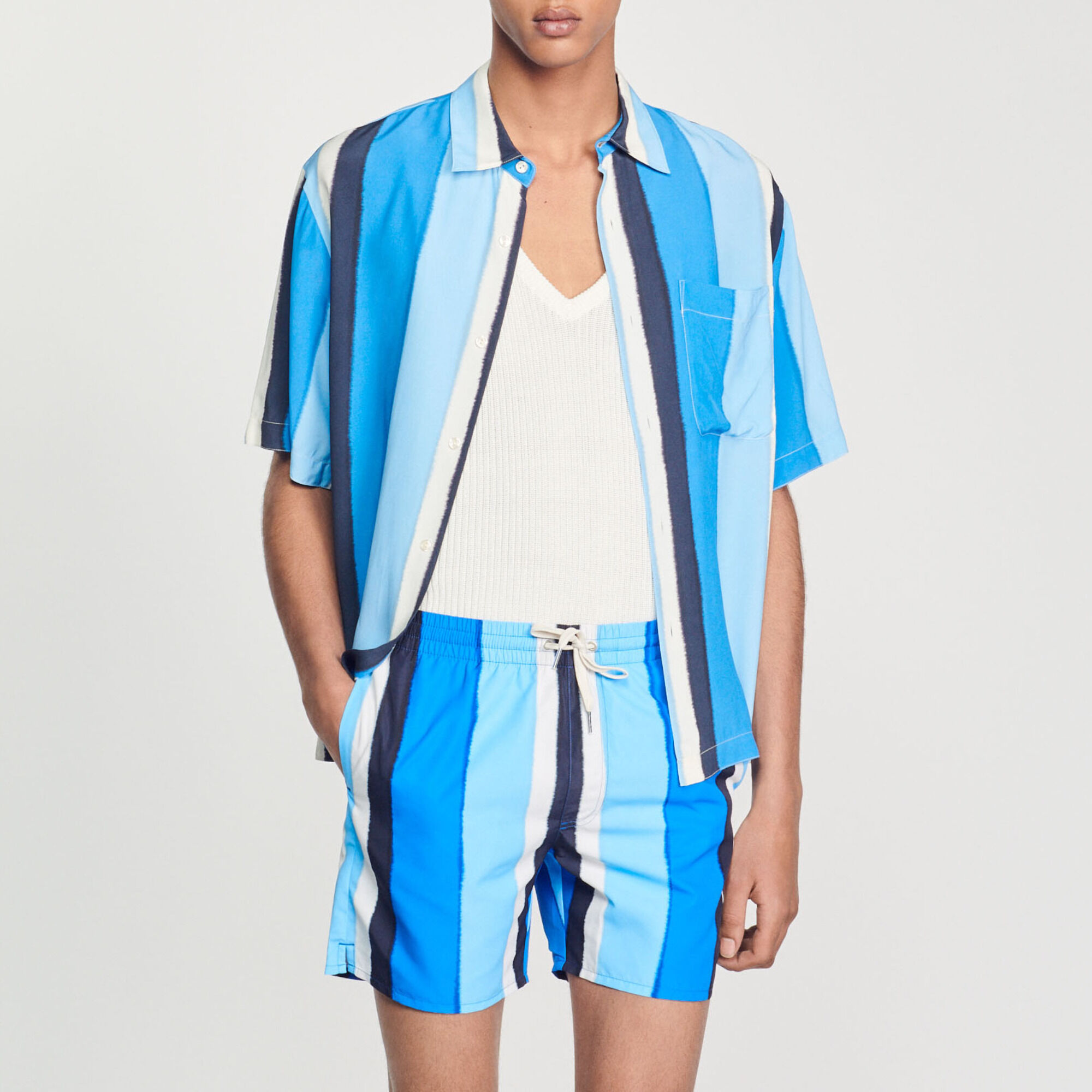Badehose mit Streifenprint