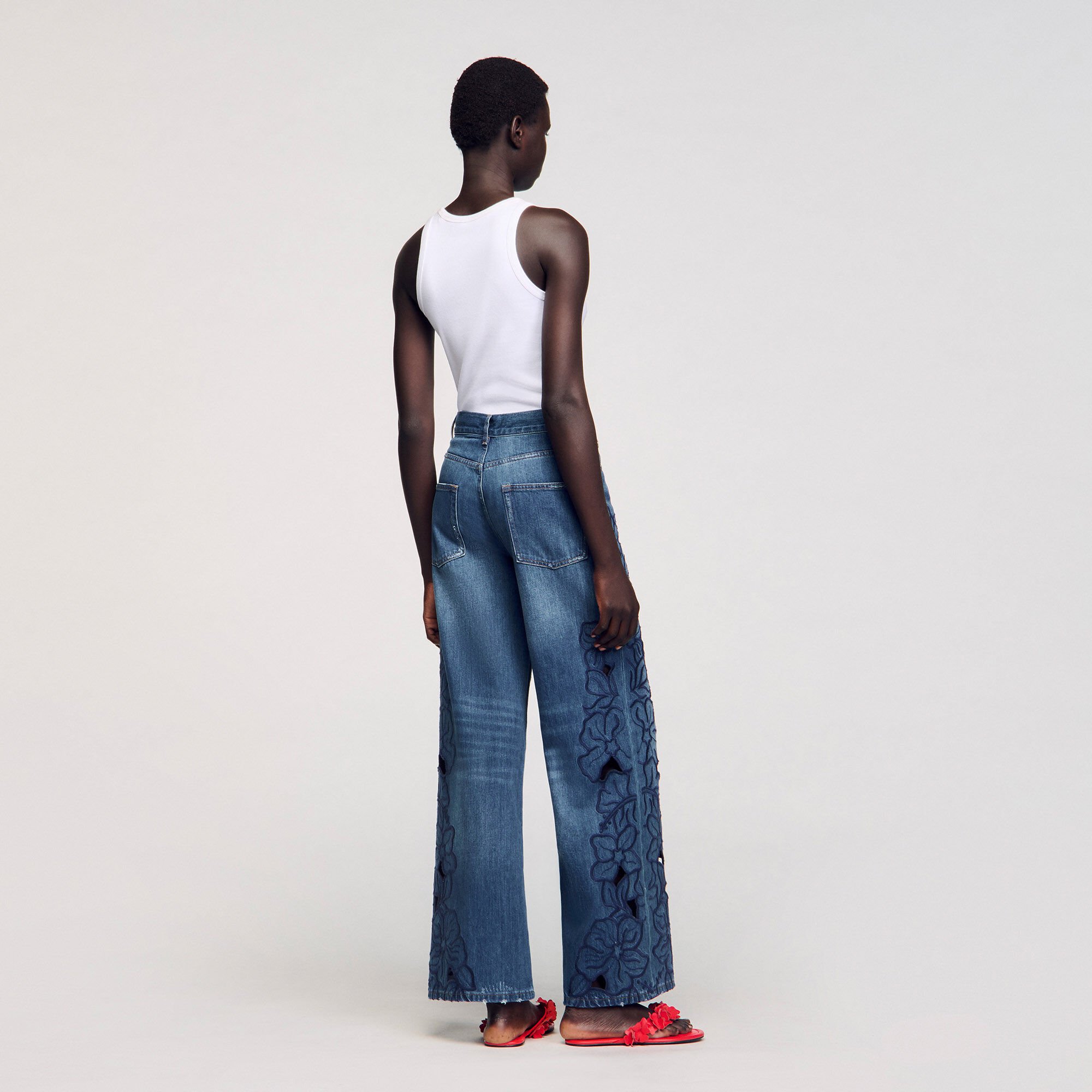 Bestickte Jeans