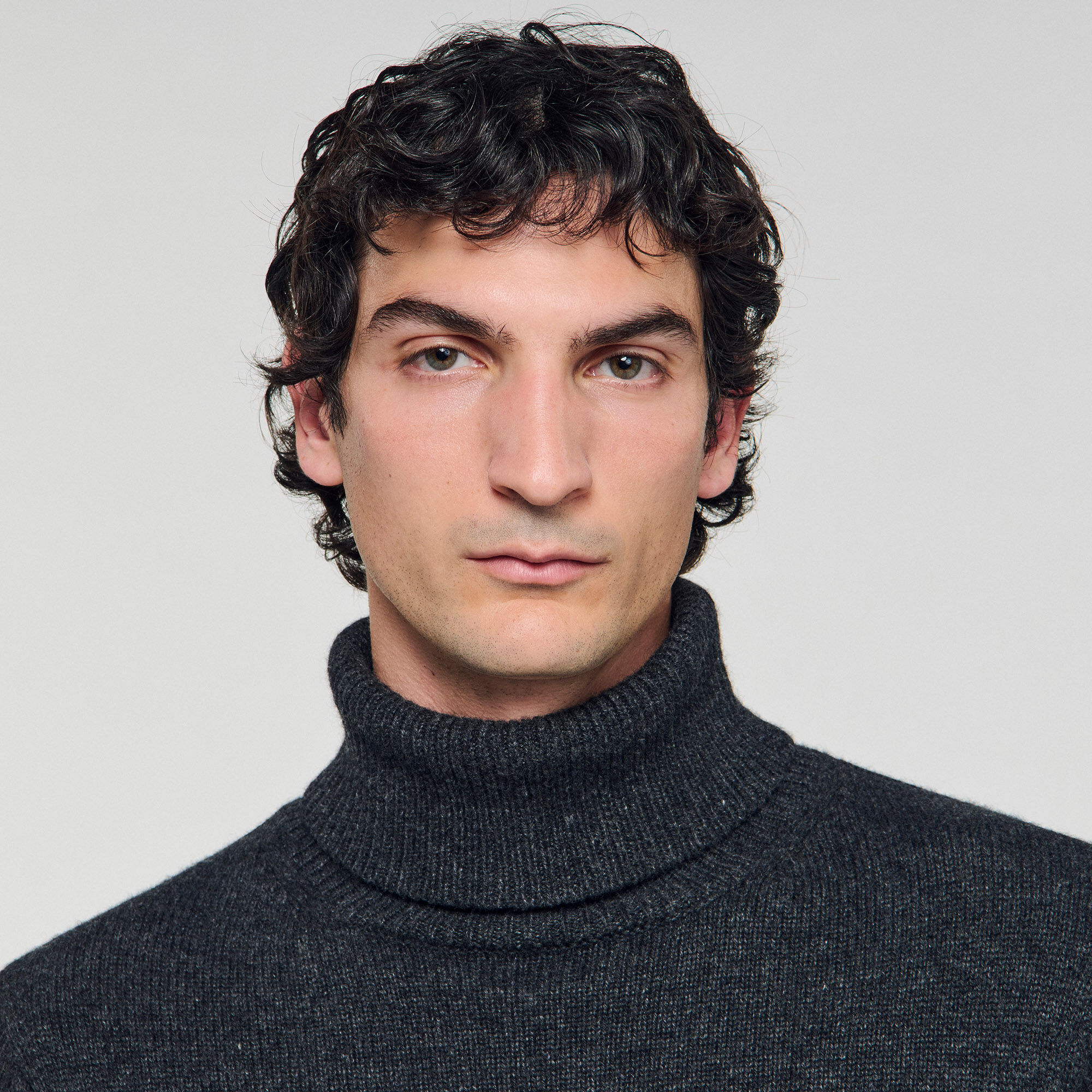 Rollkragenpullover aus Wolle & Kaschmir