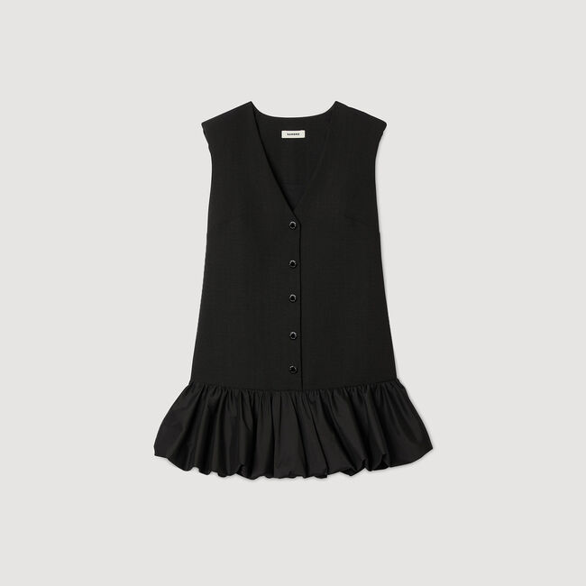 Kurzes Anzugkleid mit Volant