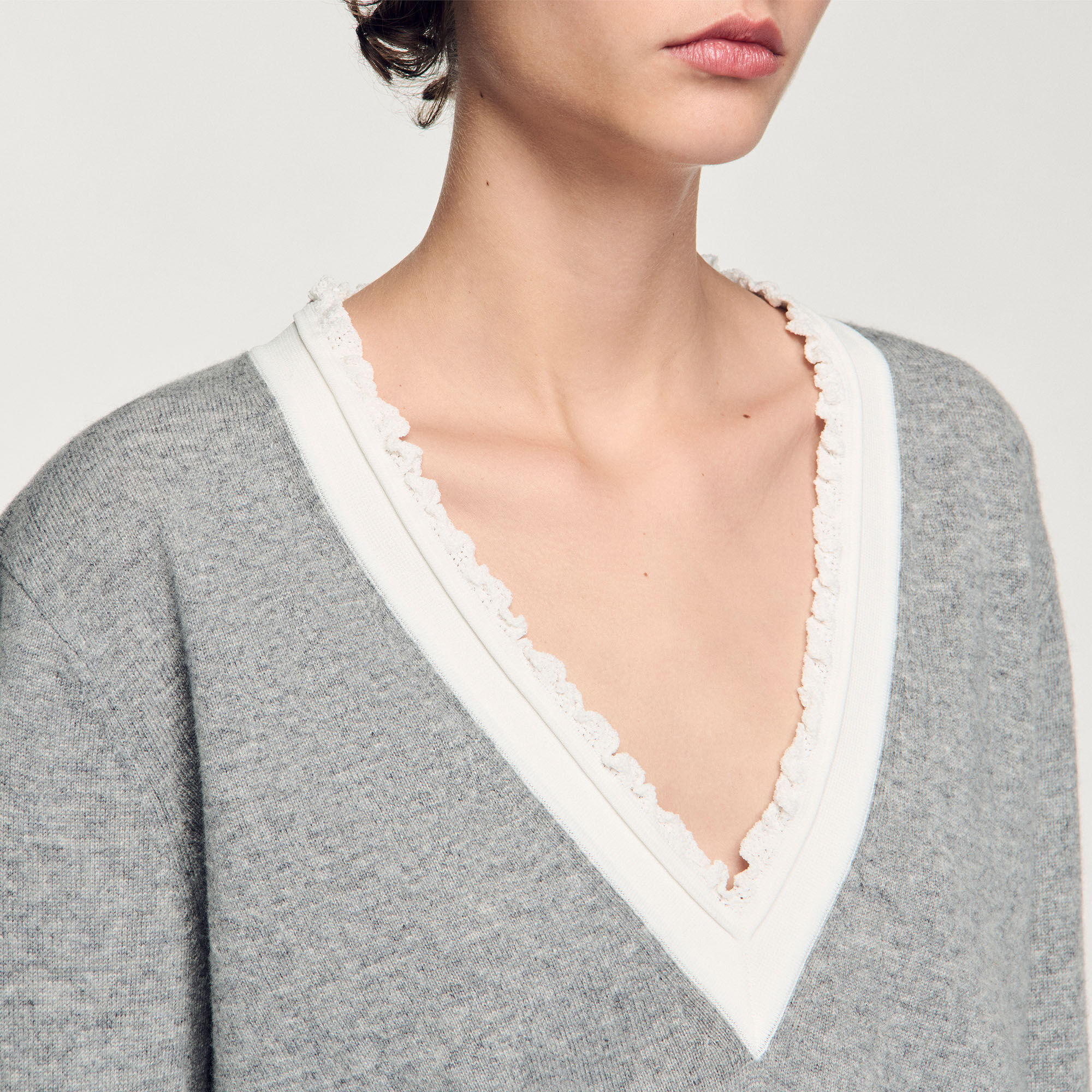 Pullover mit V-Ausschnitt
