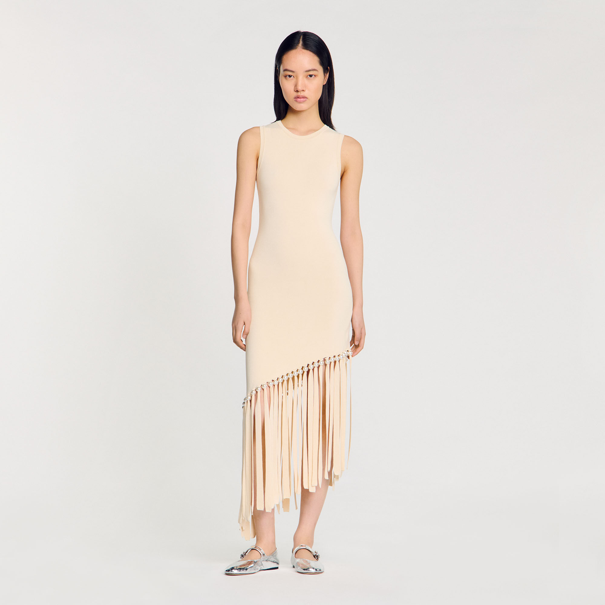 Strickkleid mit Fransen und Perlen