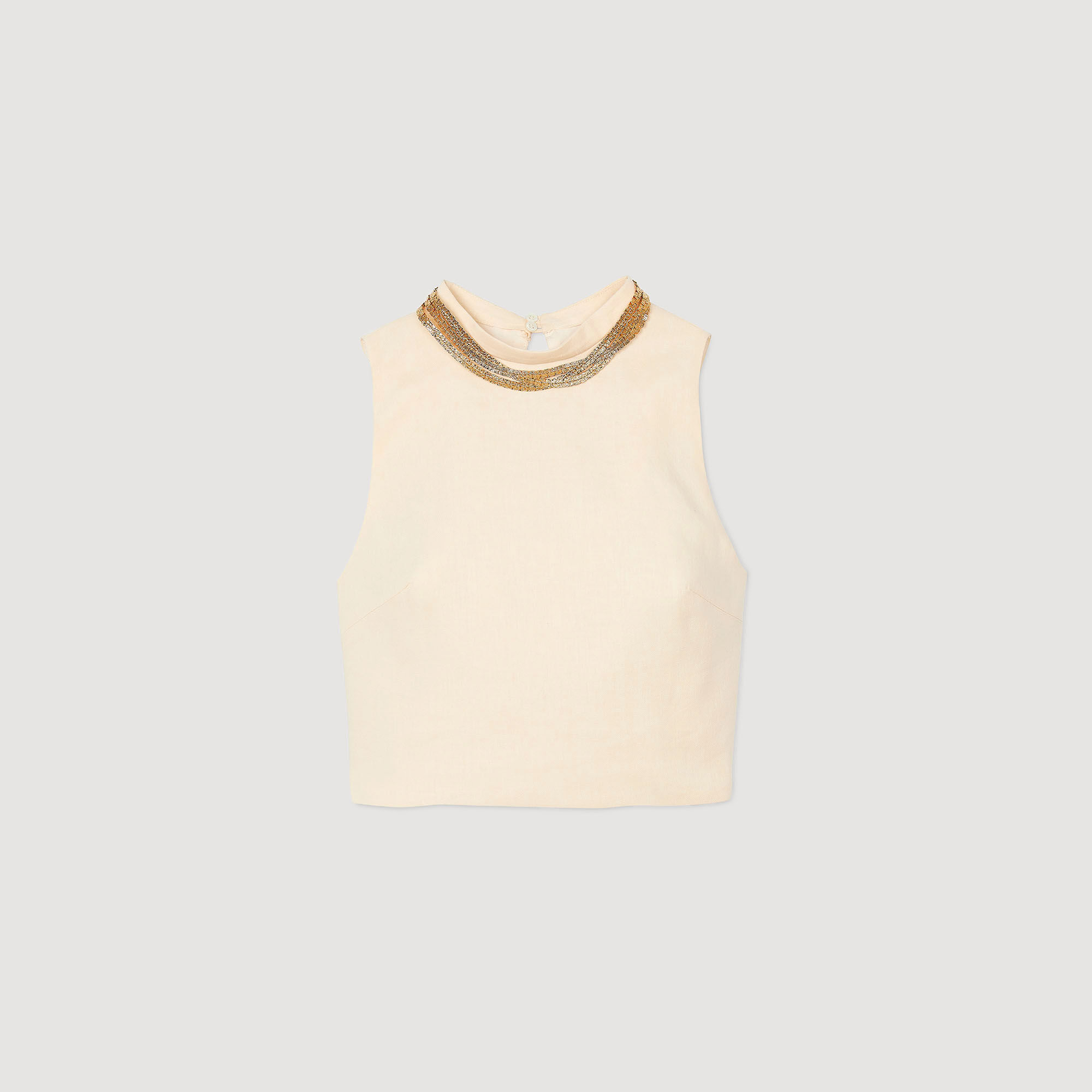Kurzes Stricktop mit Halskette