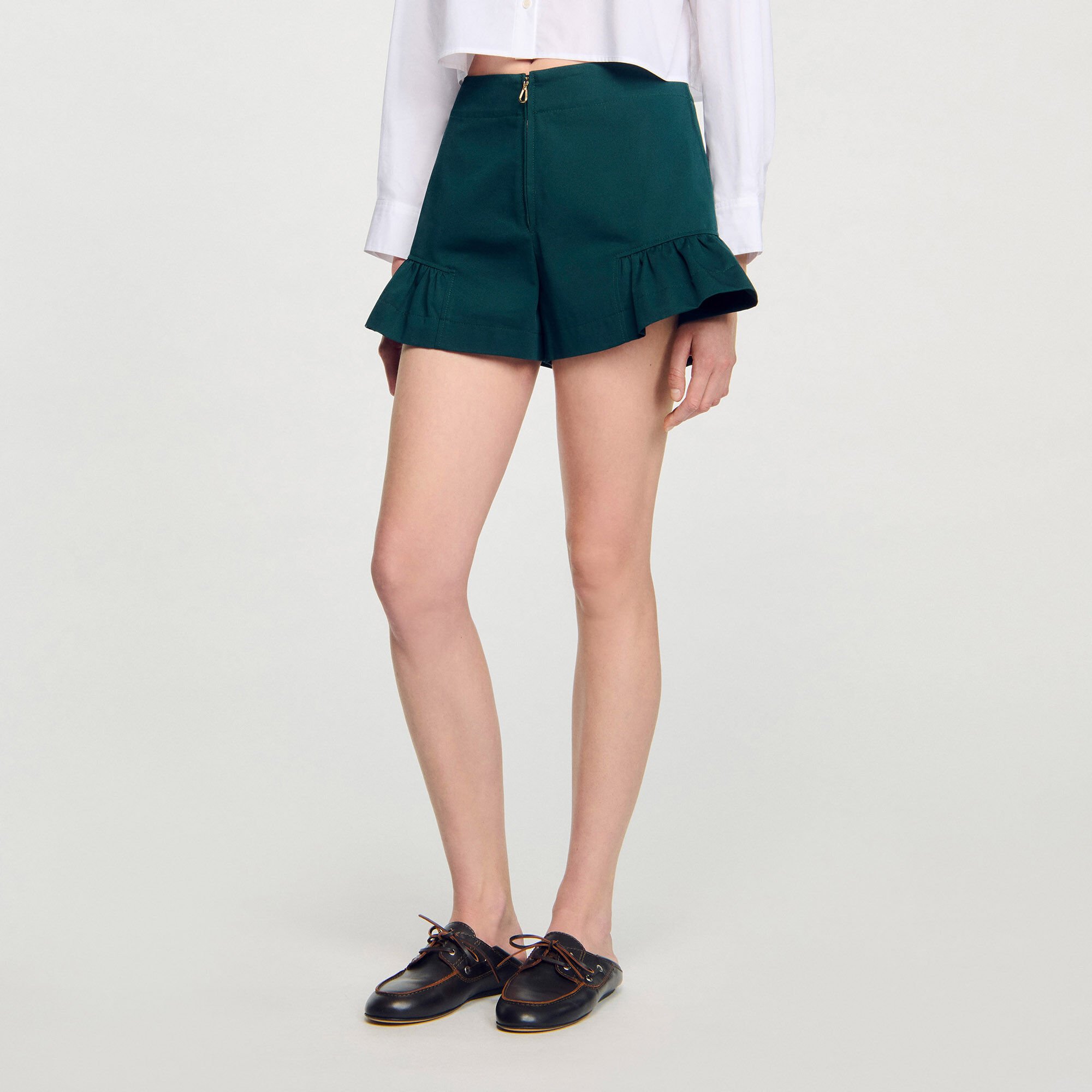 Shorts mit Volants