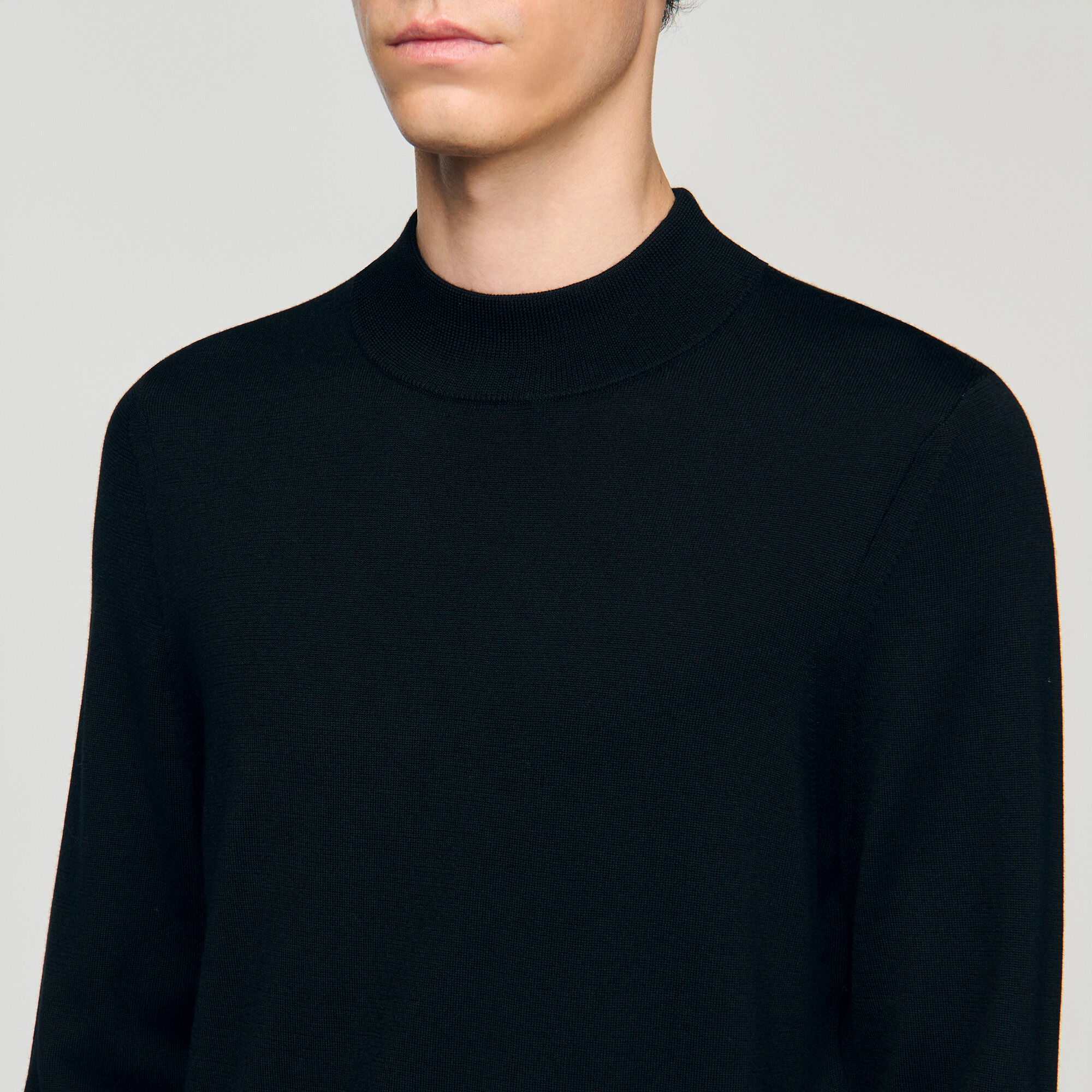 Pullover mit Stehkragen