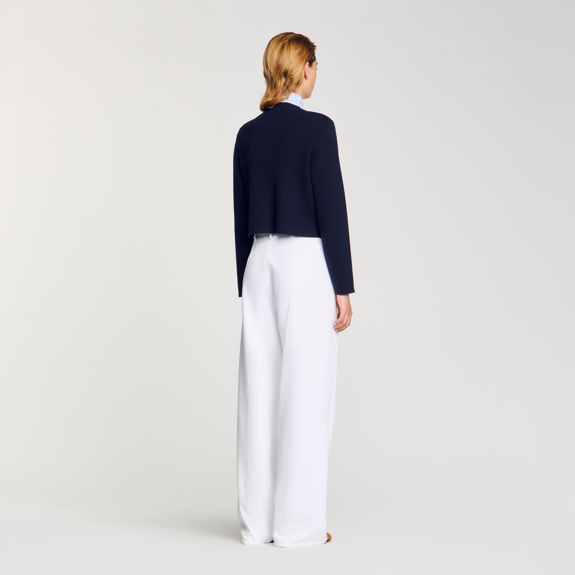 Cardigan mit abnehmbarem Volantkragen