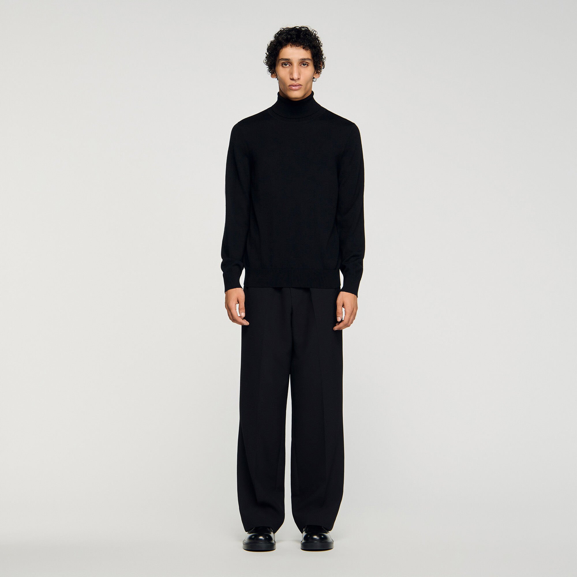Rollkragenpullover aus Wolle