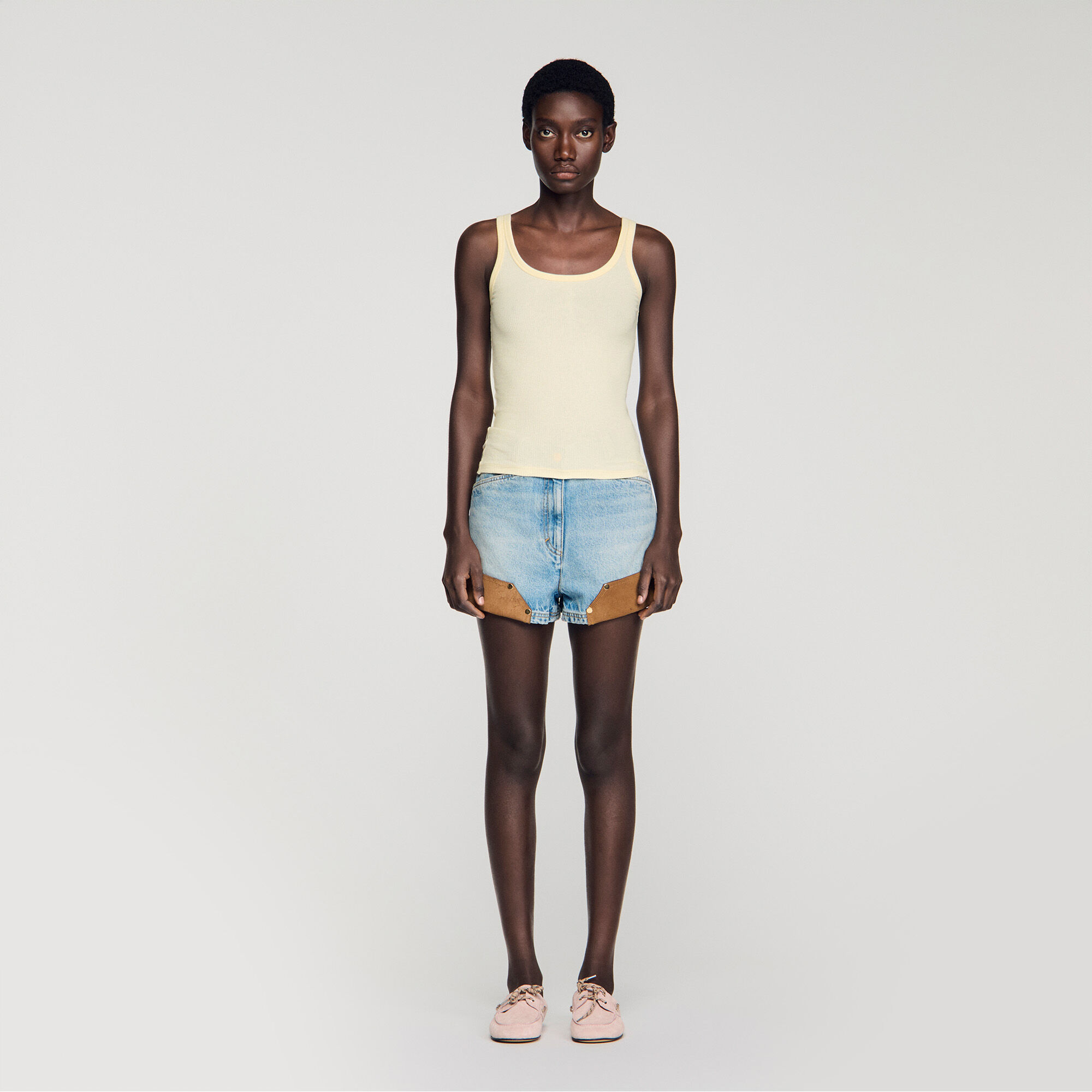 Tr&auml;gertop aus Rippstrick