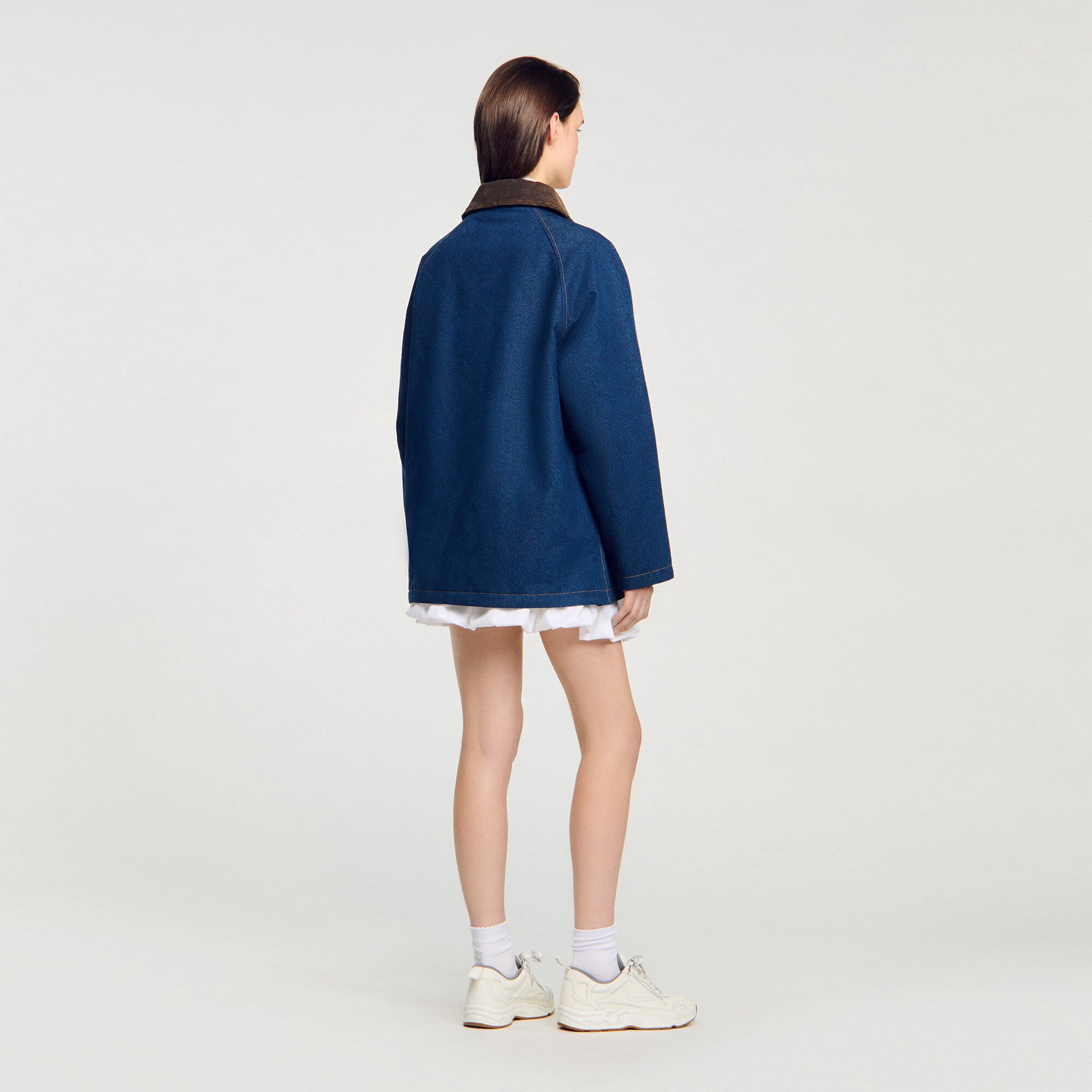 Jeansjacke im Workwear-Stil