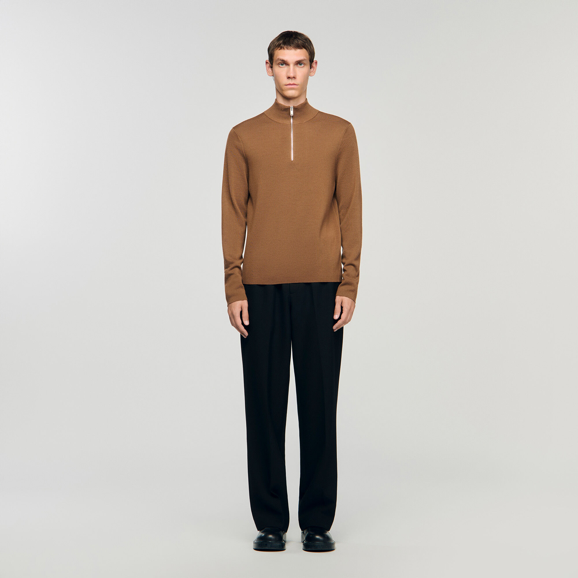 Wollpullover mit Reißverschlusskragen