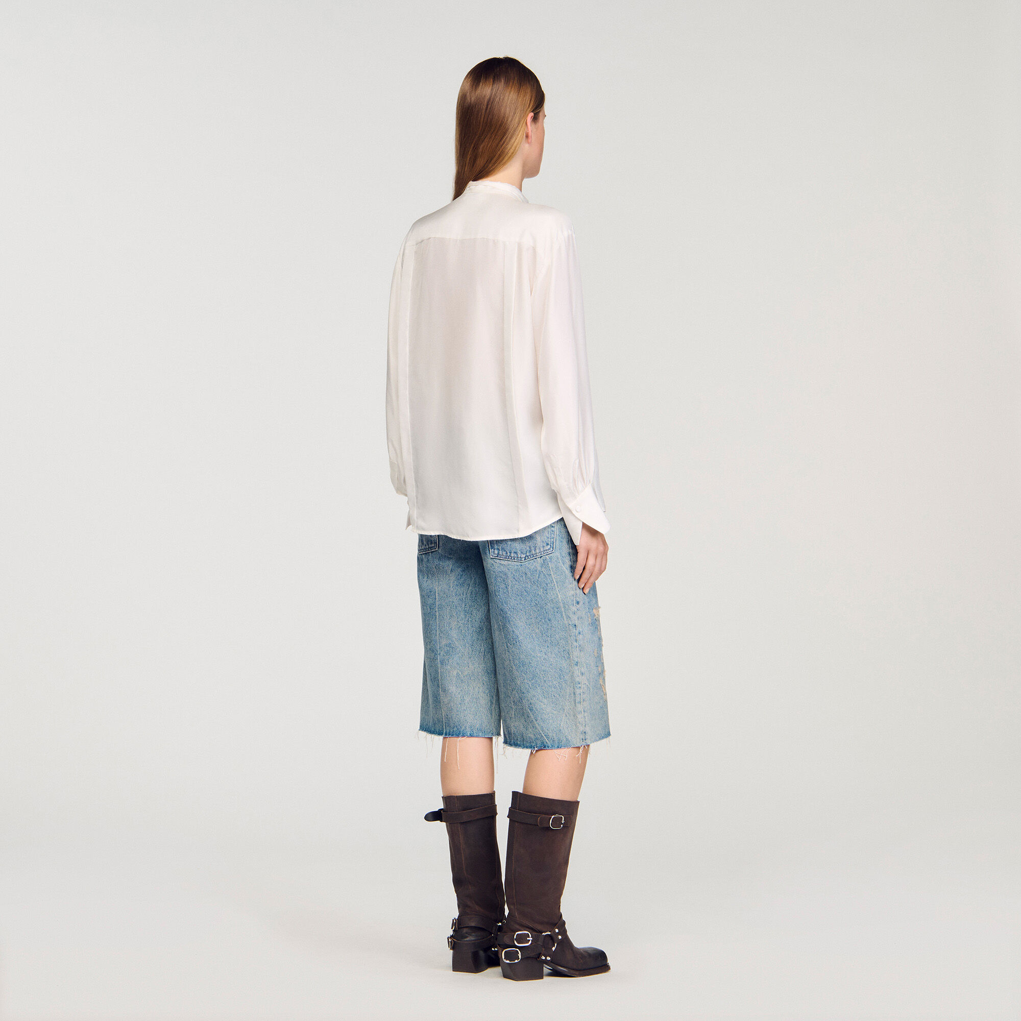 Seidenbluse mit Lavallière