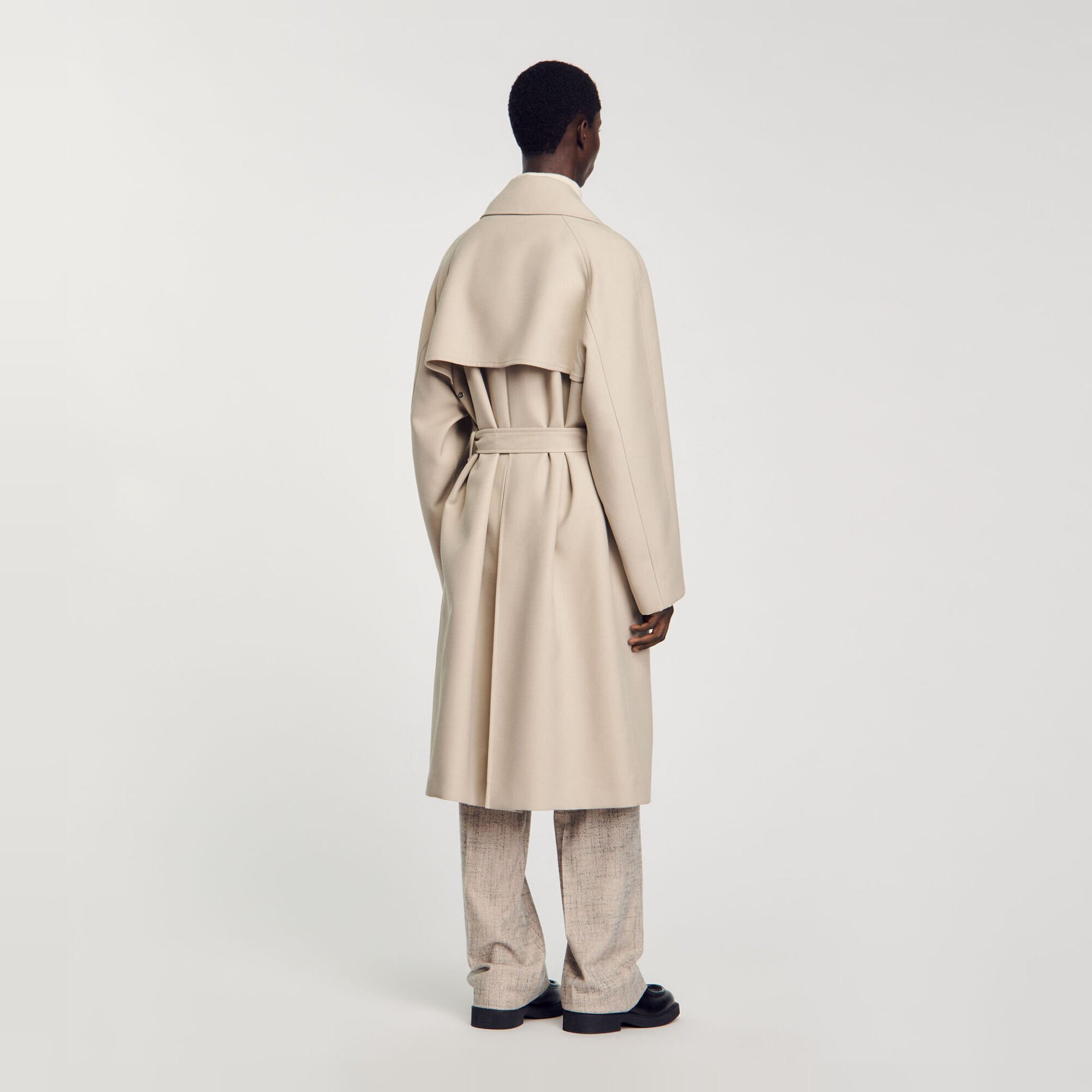 Langer Trenchcoat