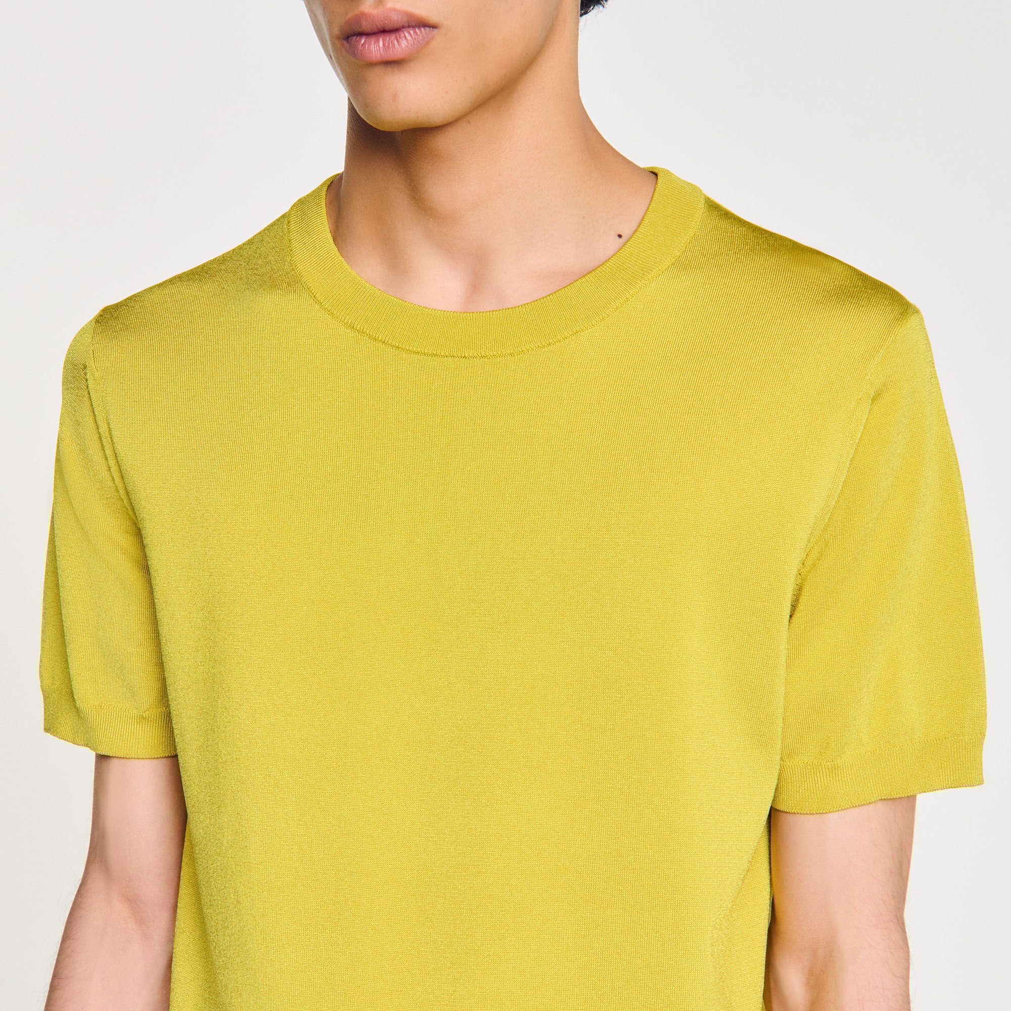 T-Shirt aus Strick