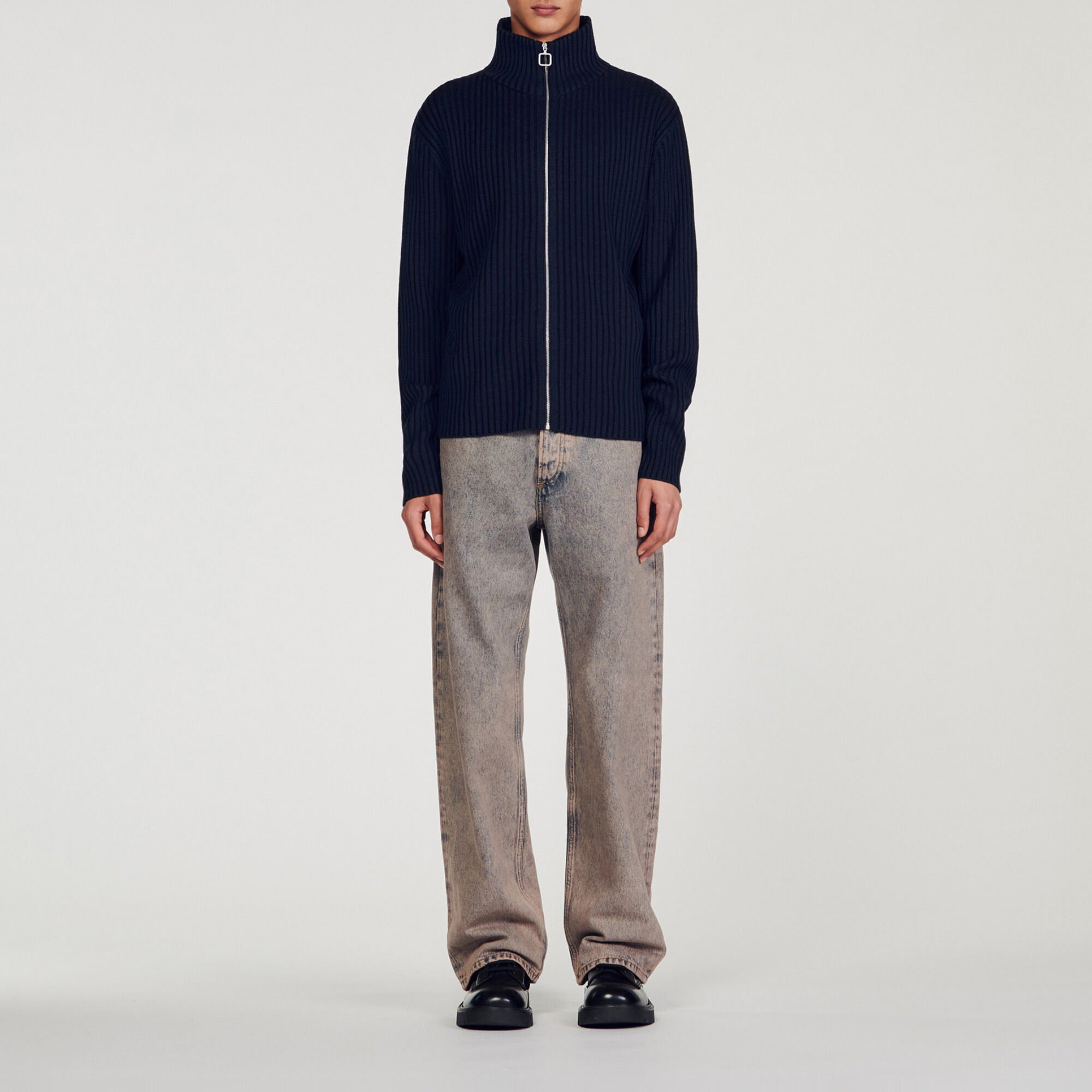 Rippstrick-Cardigan