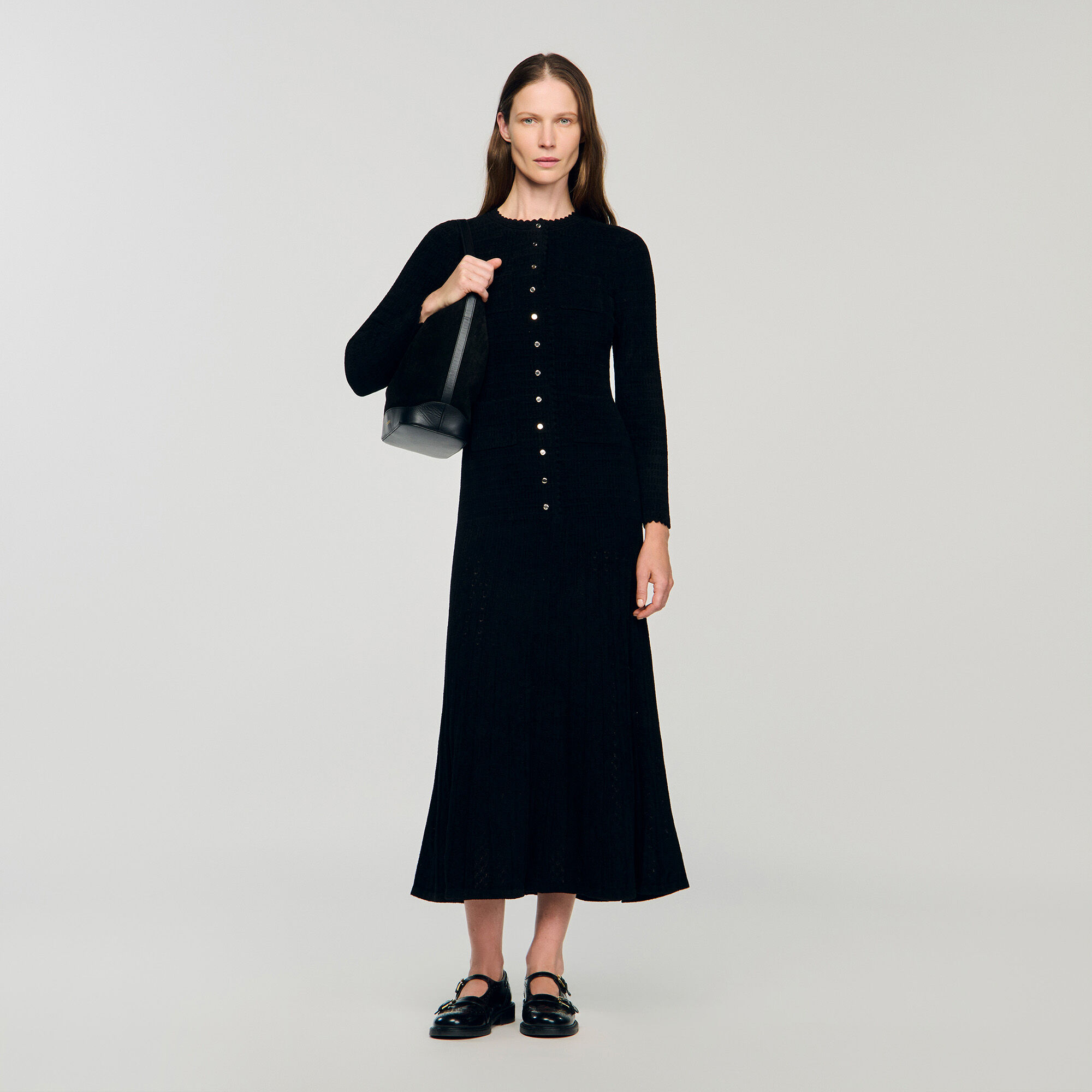 Langes Kleid aus Strukturstrick