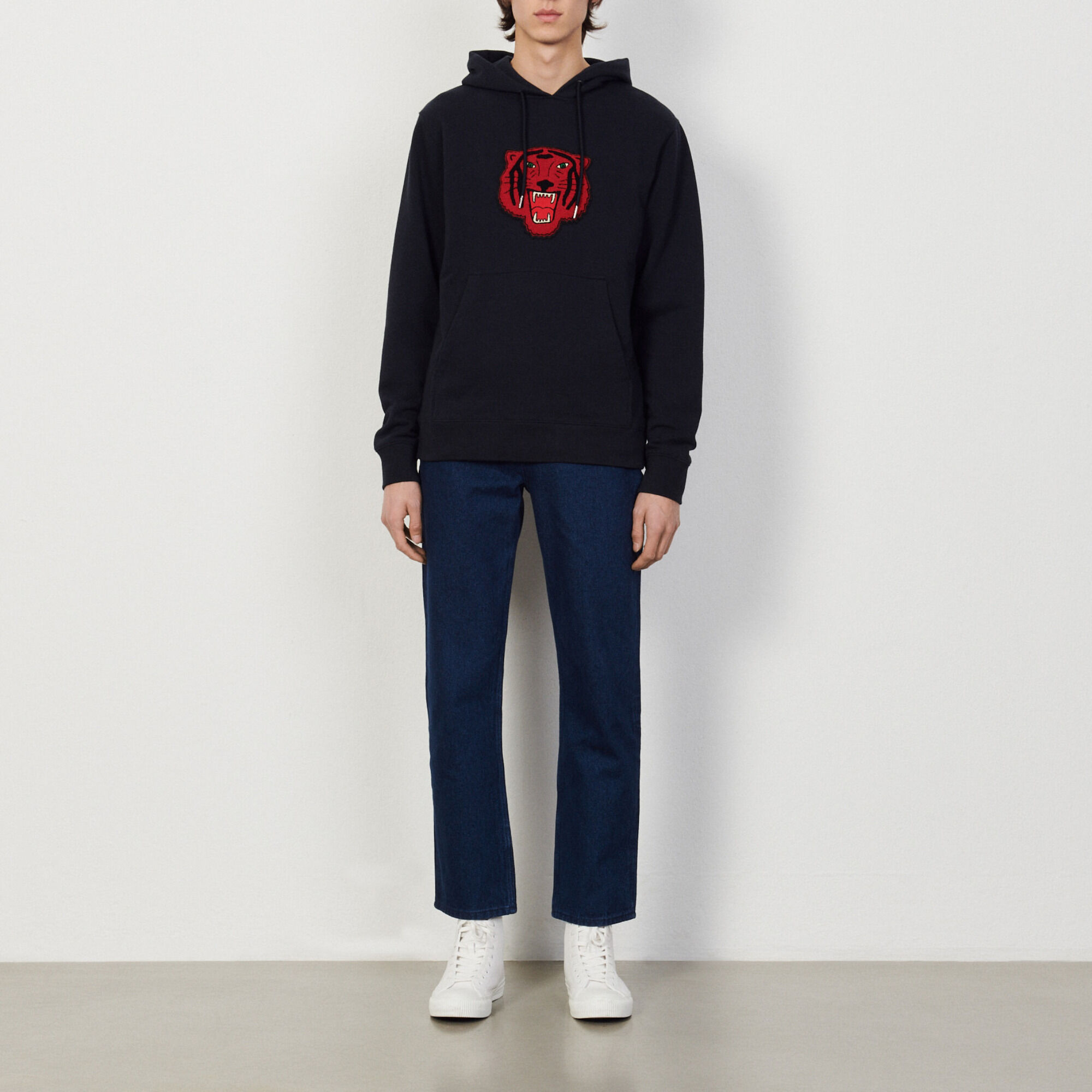 Hoodie mit Patch