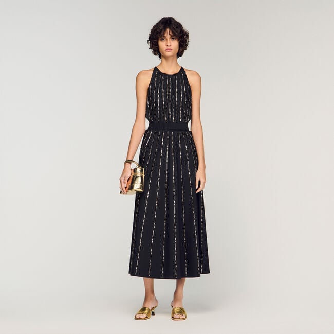 Langes Kleid mit Strassbesatz