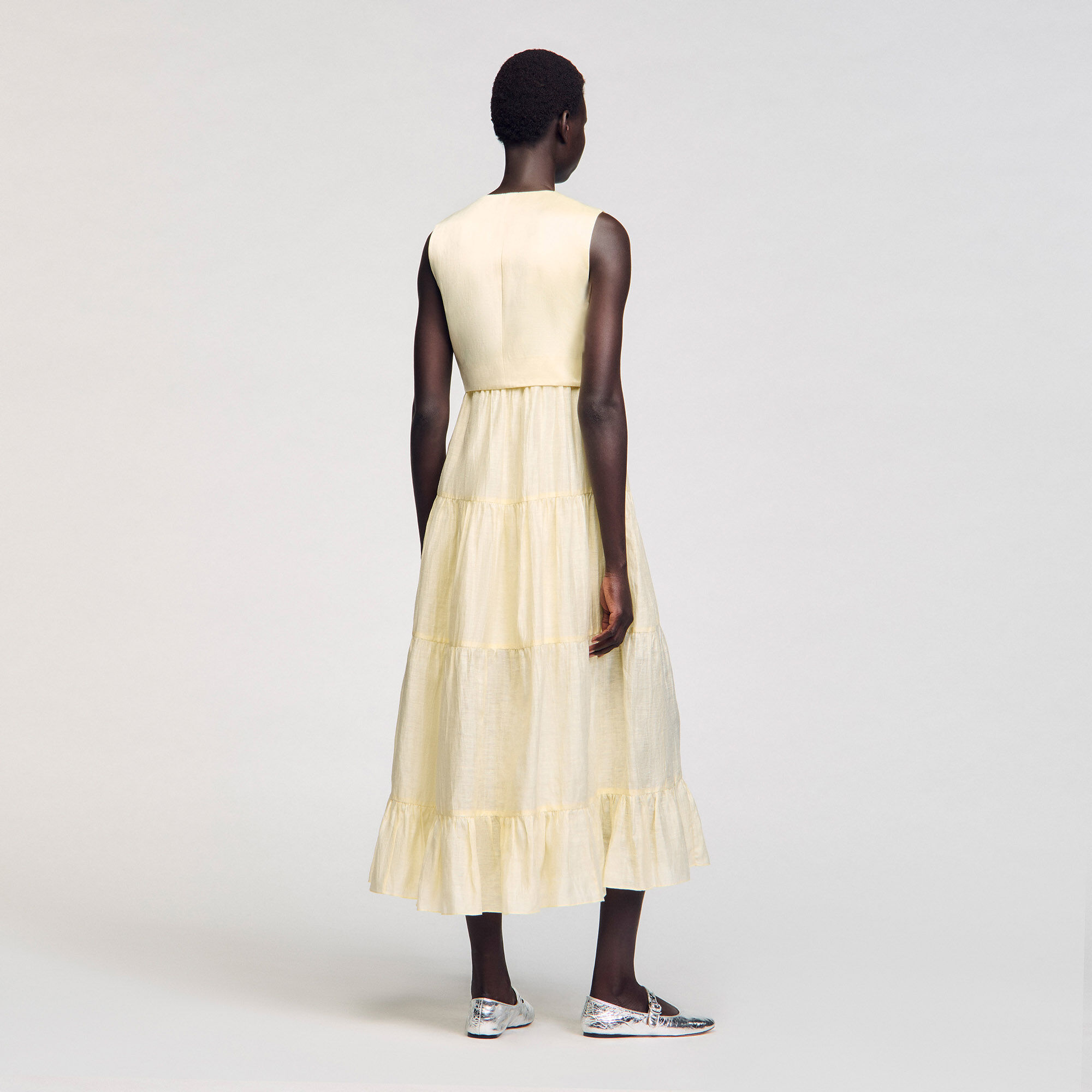 Langes Kleid aus Leinen