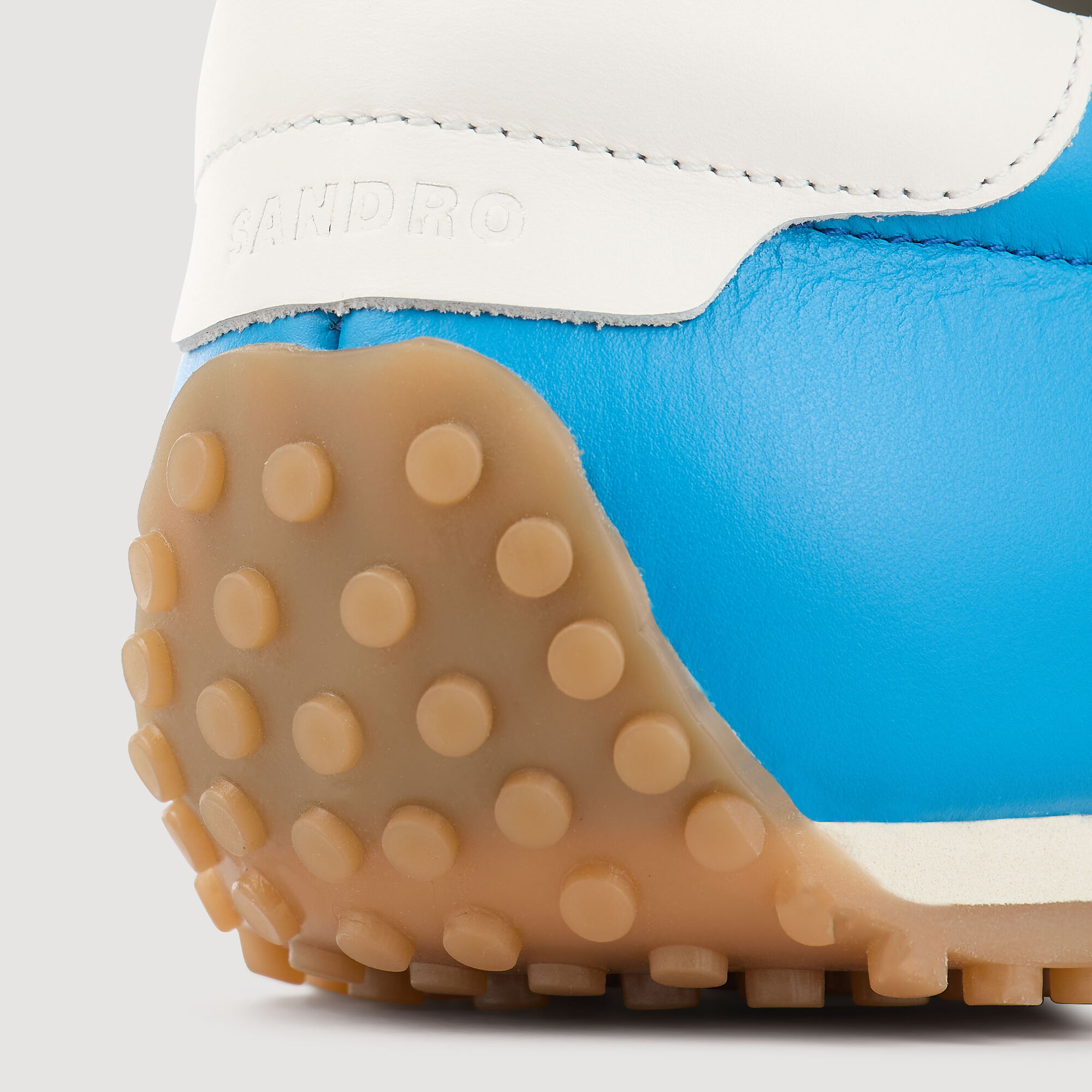 Niedrige Turnschuhe