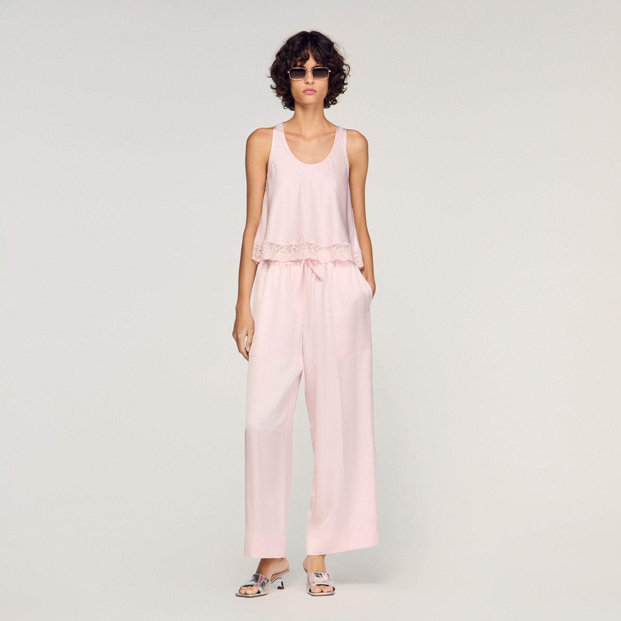 Satin-Top mit Spitze