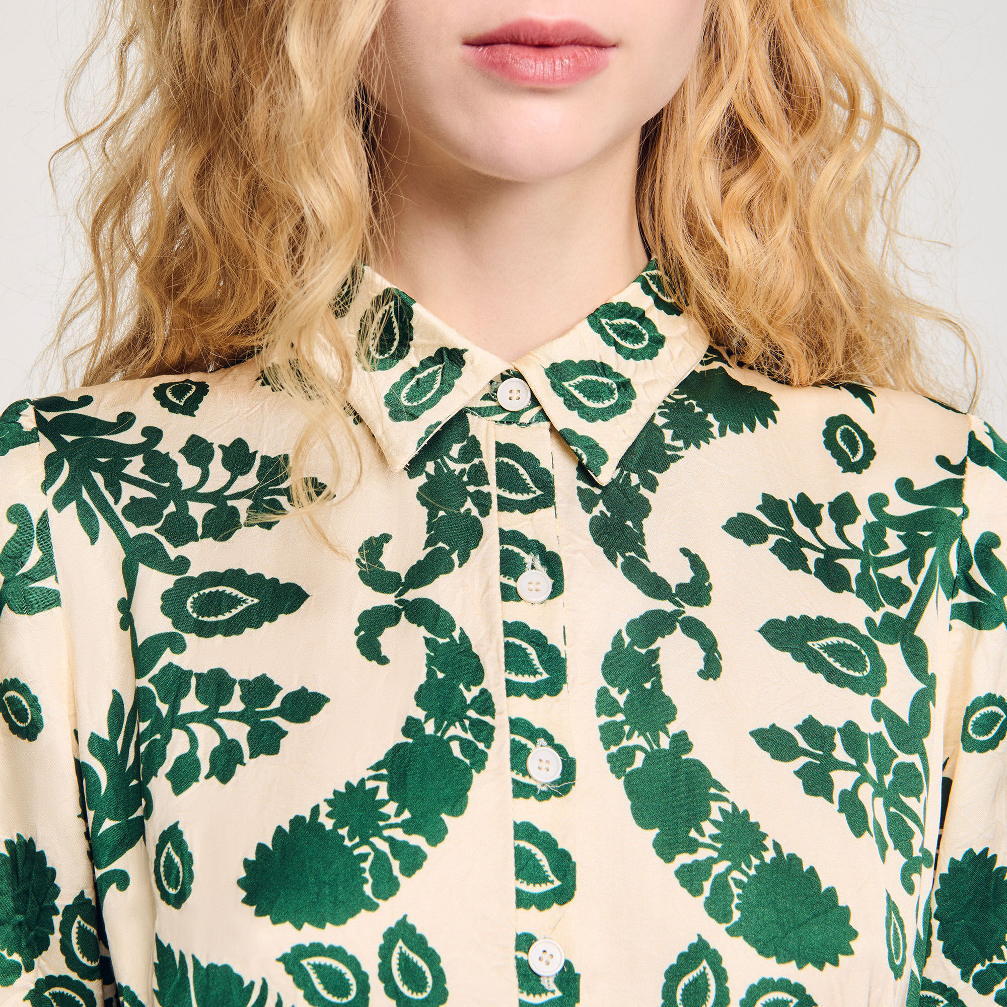 Langes Kleid mit Blumenprint