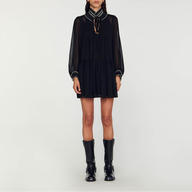 Fließendes Kleid aus Musselin