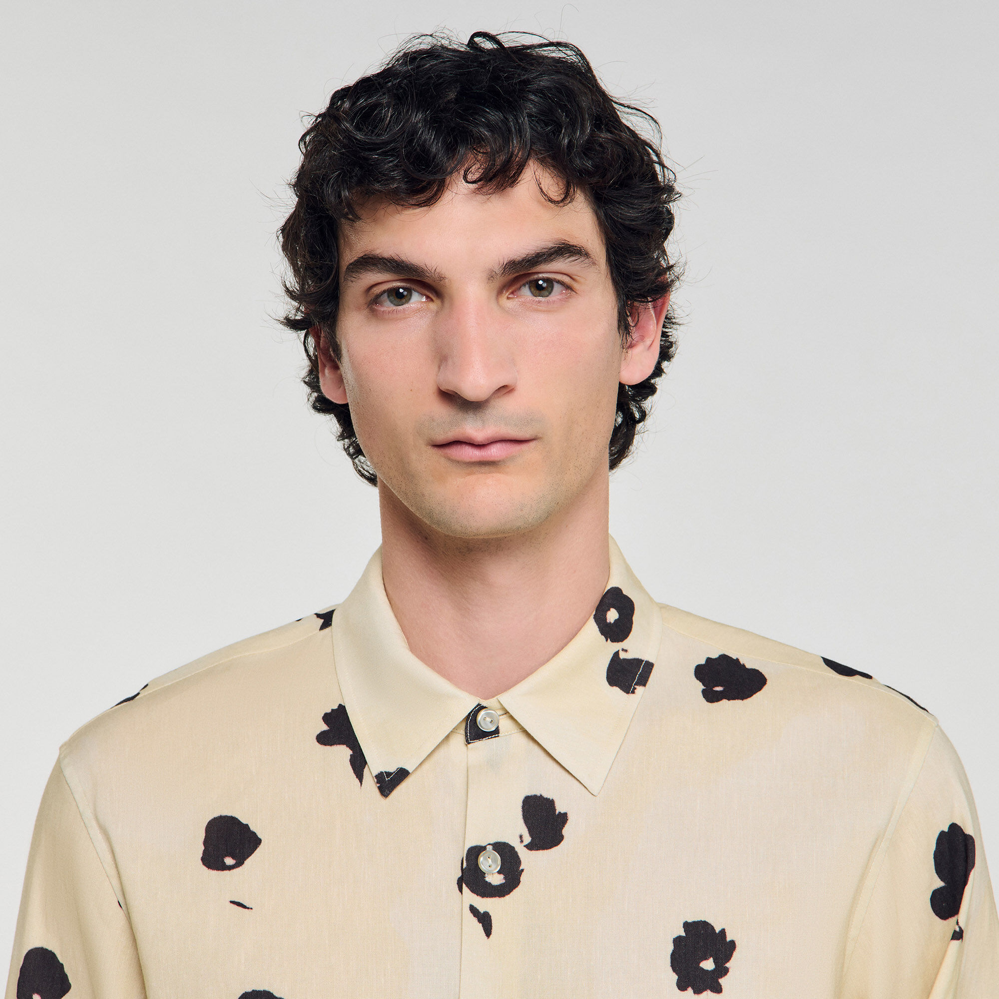 Hemd aus Leinen mit Blumenprint
