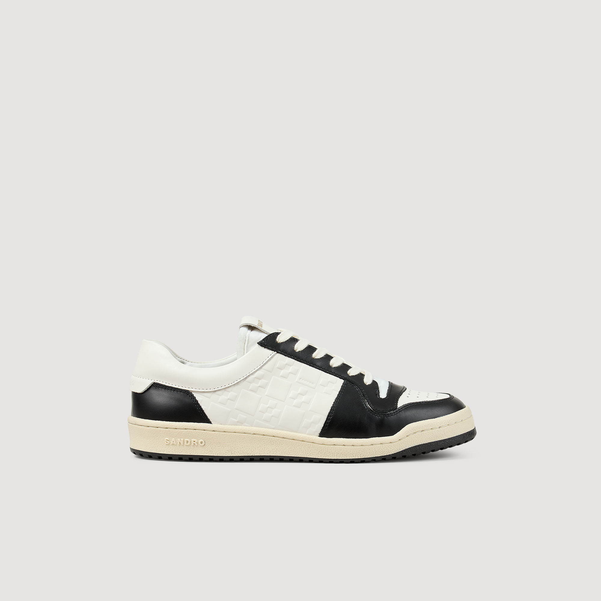 Niedrige Sneakers aus Leder