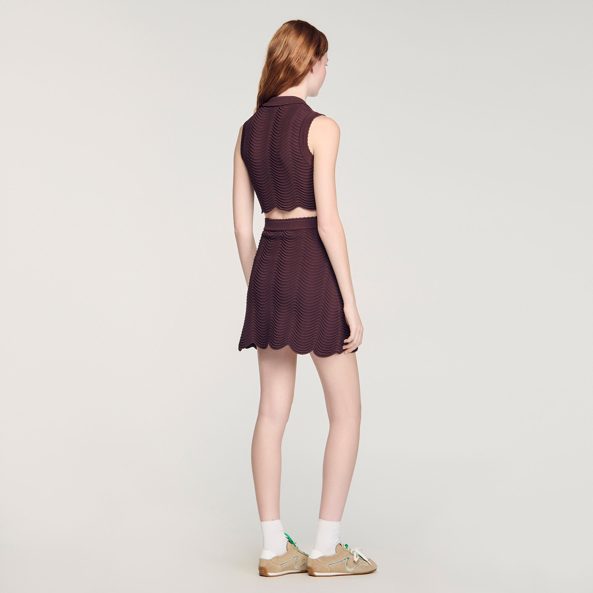 Kurzes Top mit Fantasiemuster