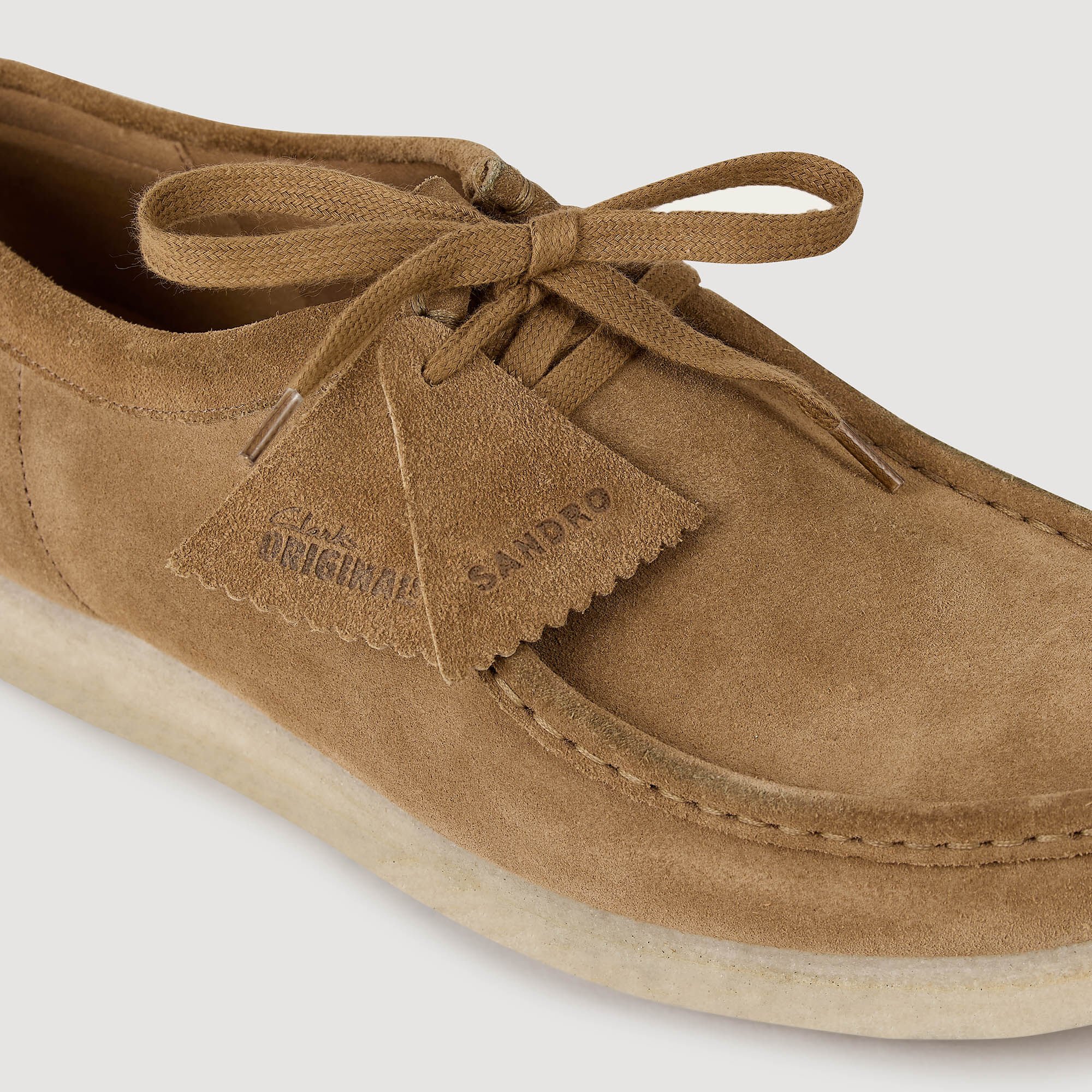 Derbys Wallabee™ aus Kalbsveloursleder
