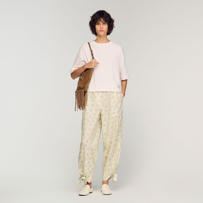 T-Shirt mit Kontrastbes&auml;tzen