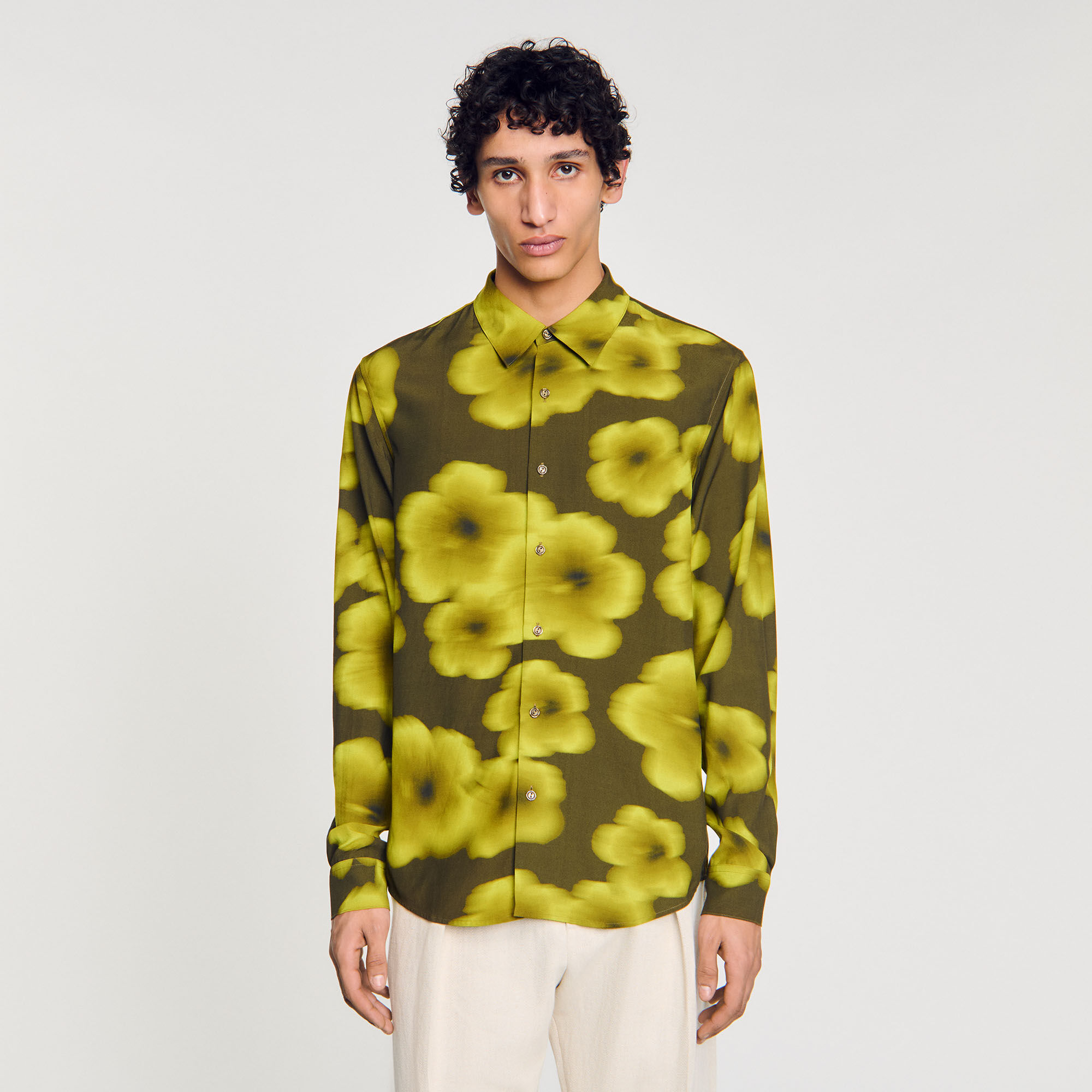 Fließendes Hemd mit Blumenprint