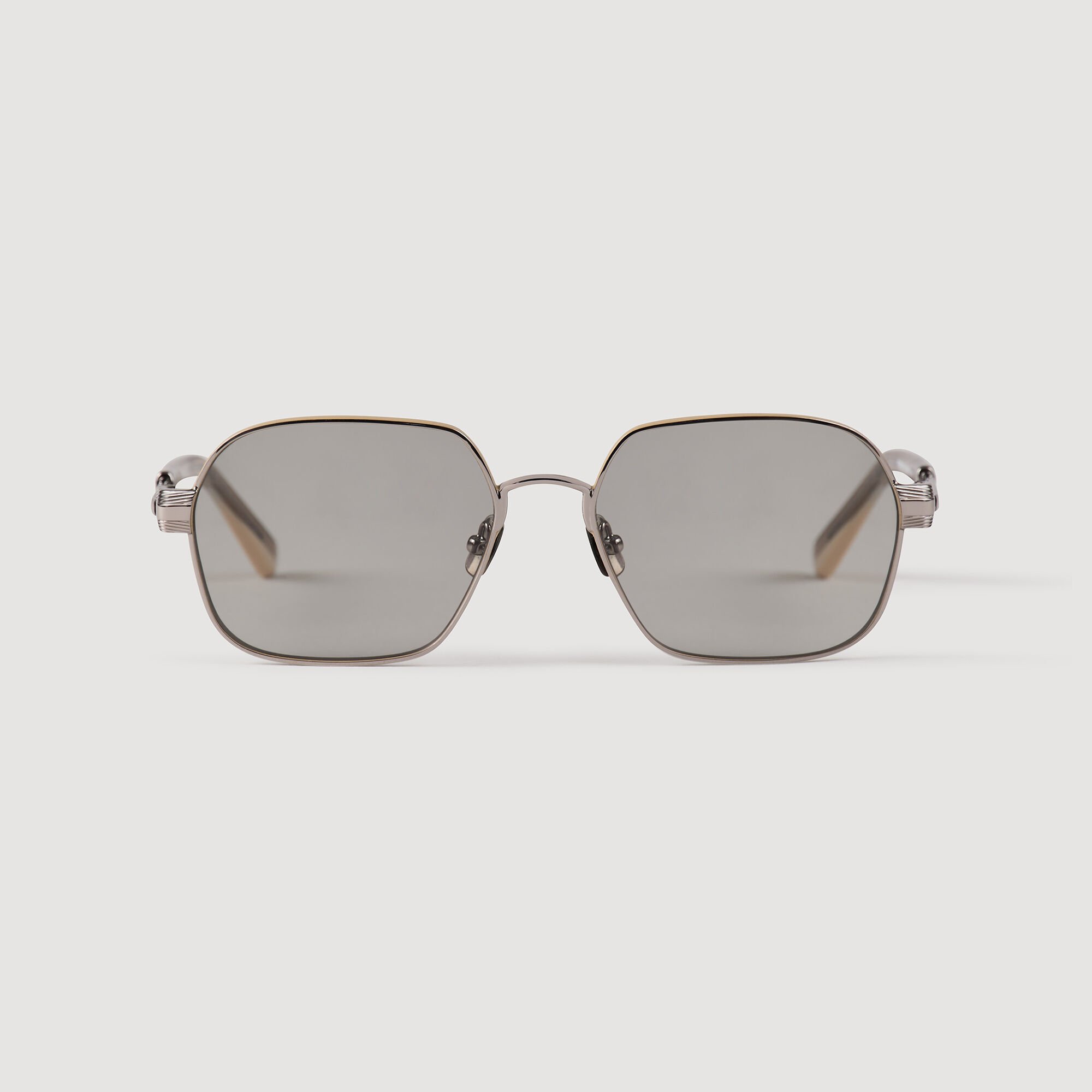Sonnenbrille aus Metall