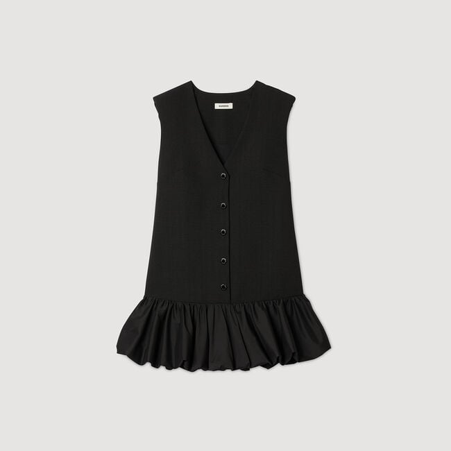 Kurzes Anzugkleid mit Volant