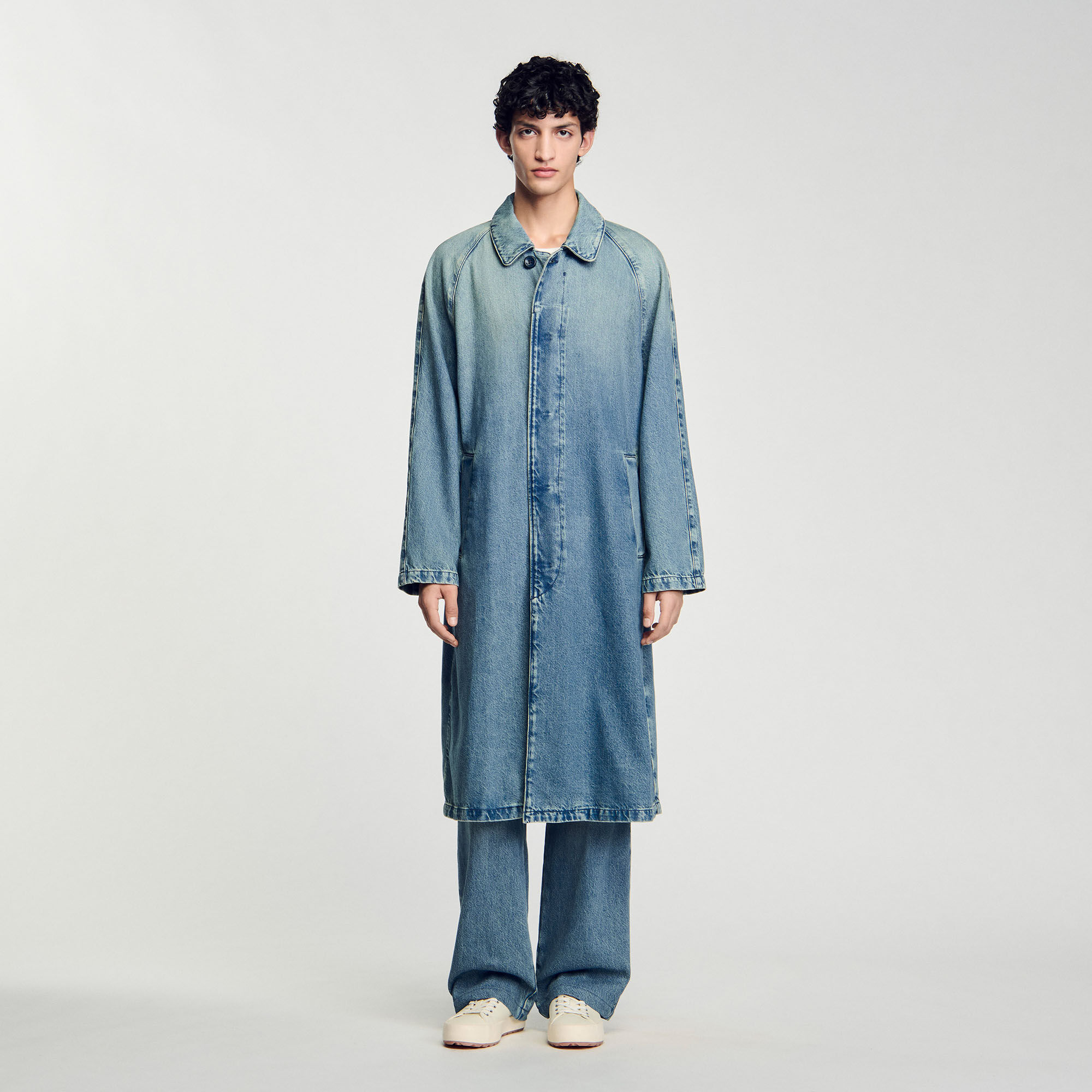 Langer Mantel aus Jeansstoff