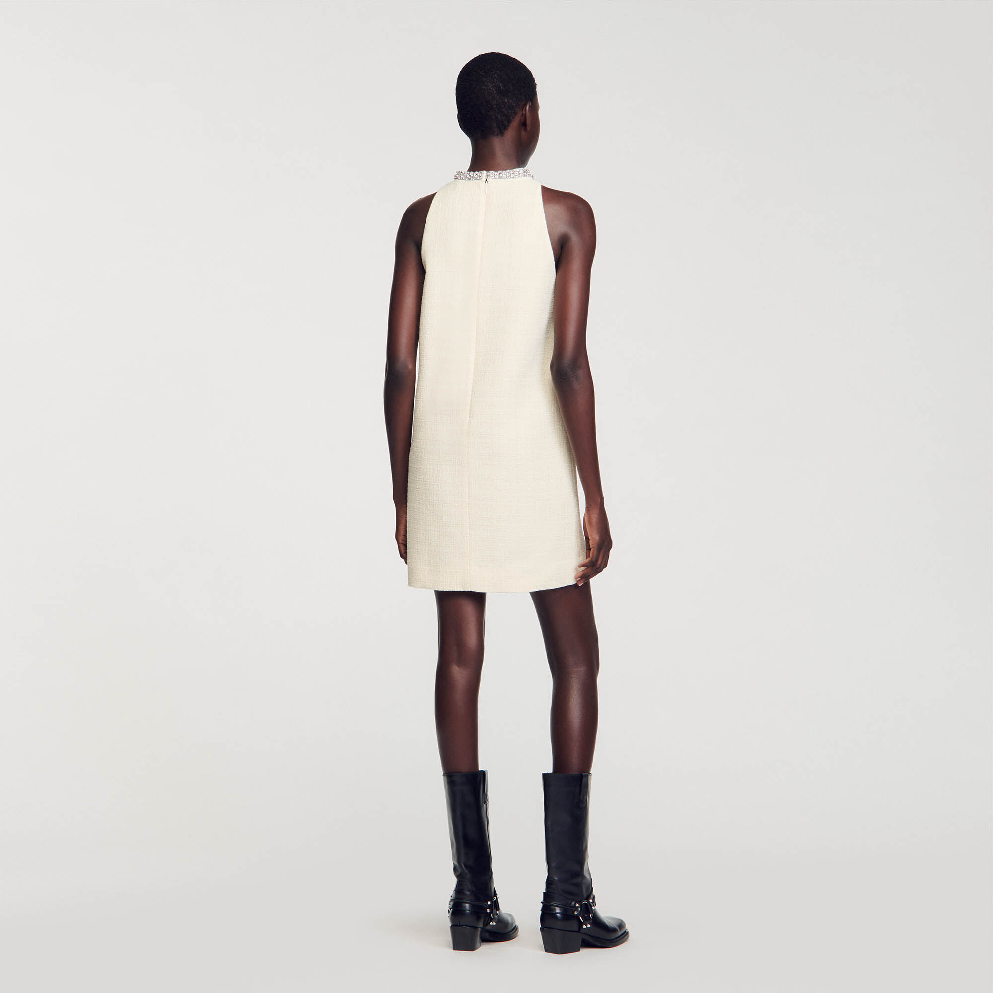 Kleid mit Schmuckkragen