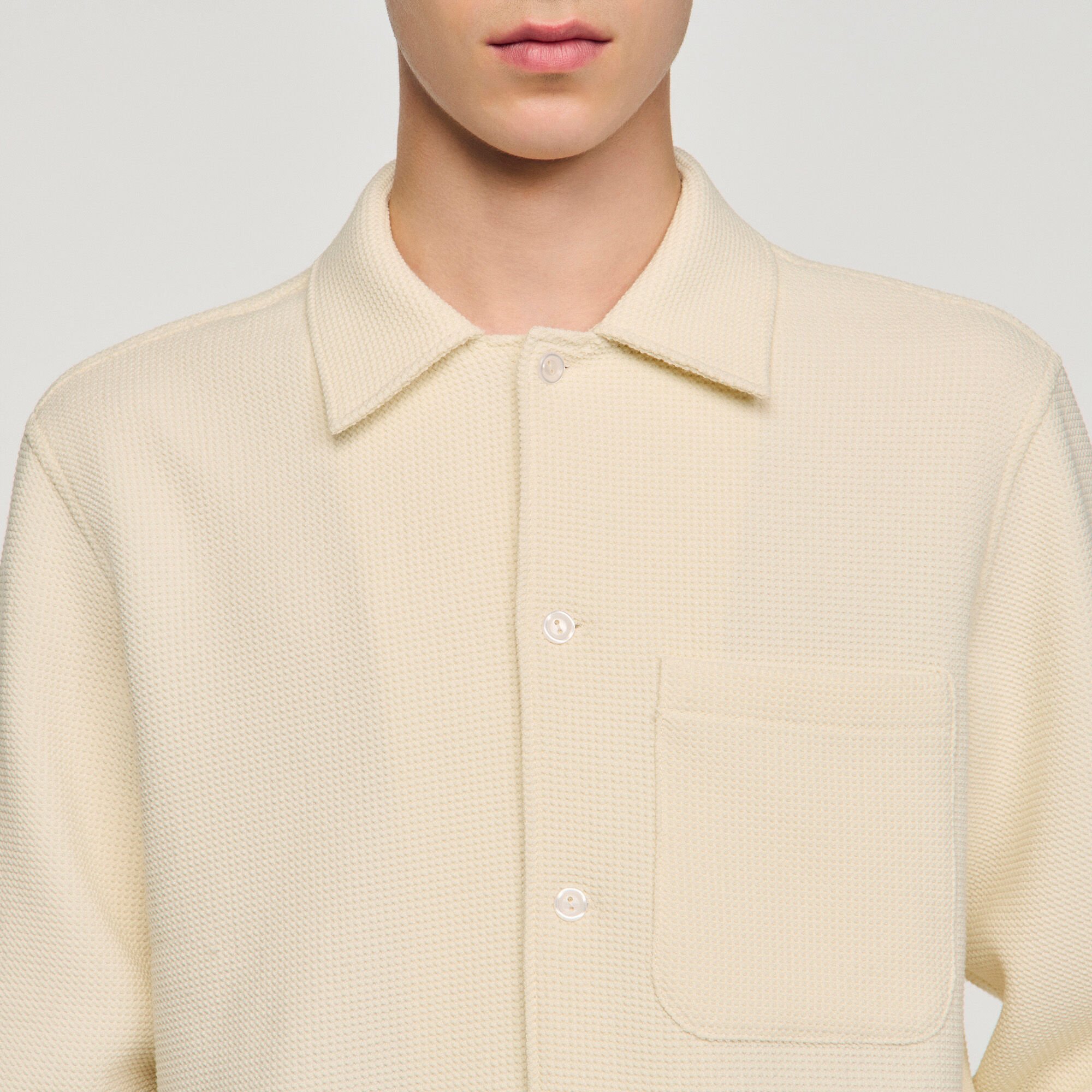 Texturiertes Haifischkragenhemd